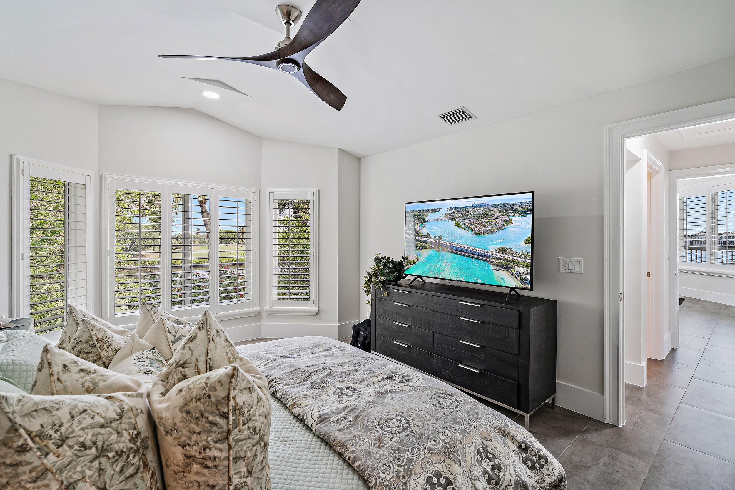 Waterside at Admirals Cov - Residential