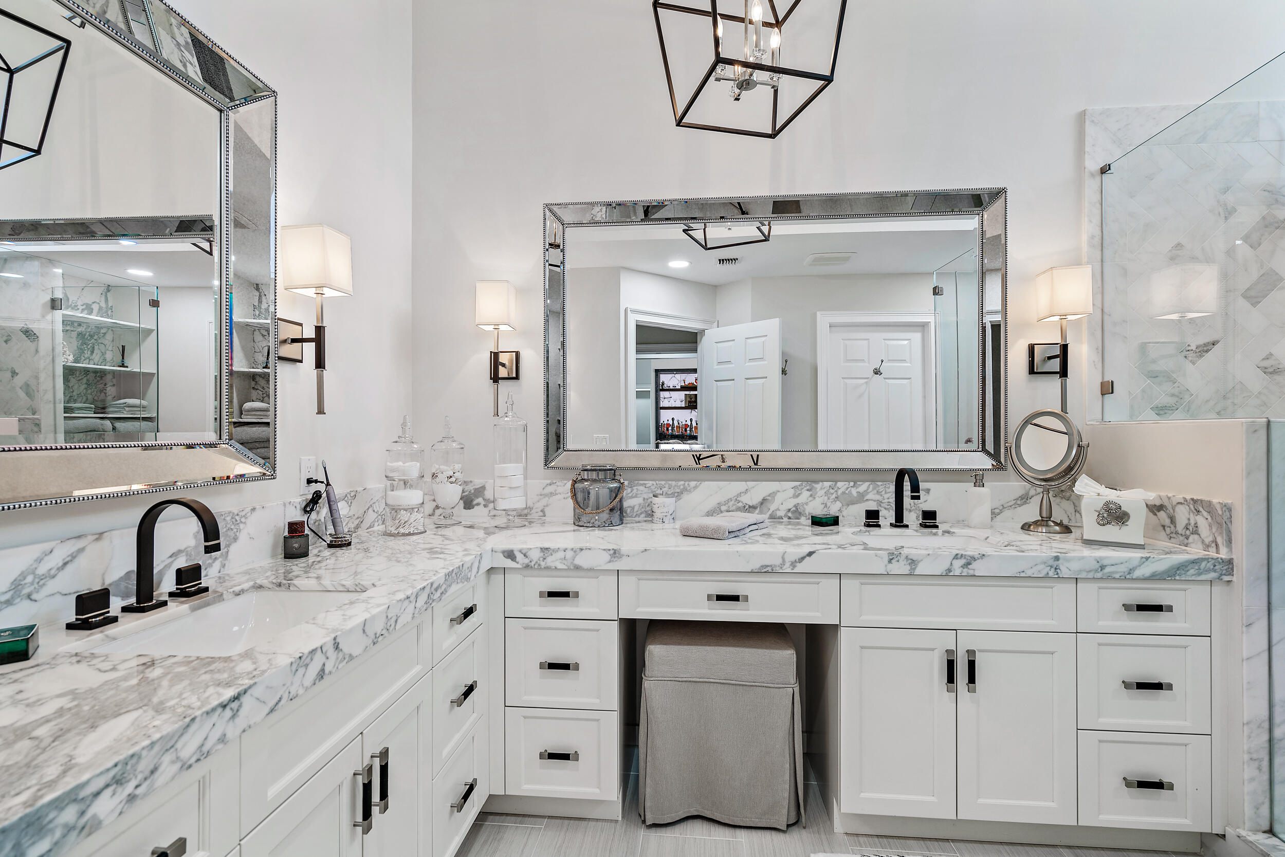 Waterside at Admirals Cov - Residential