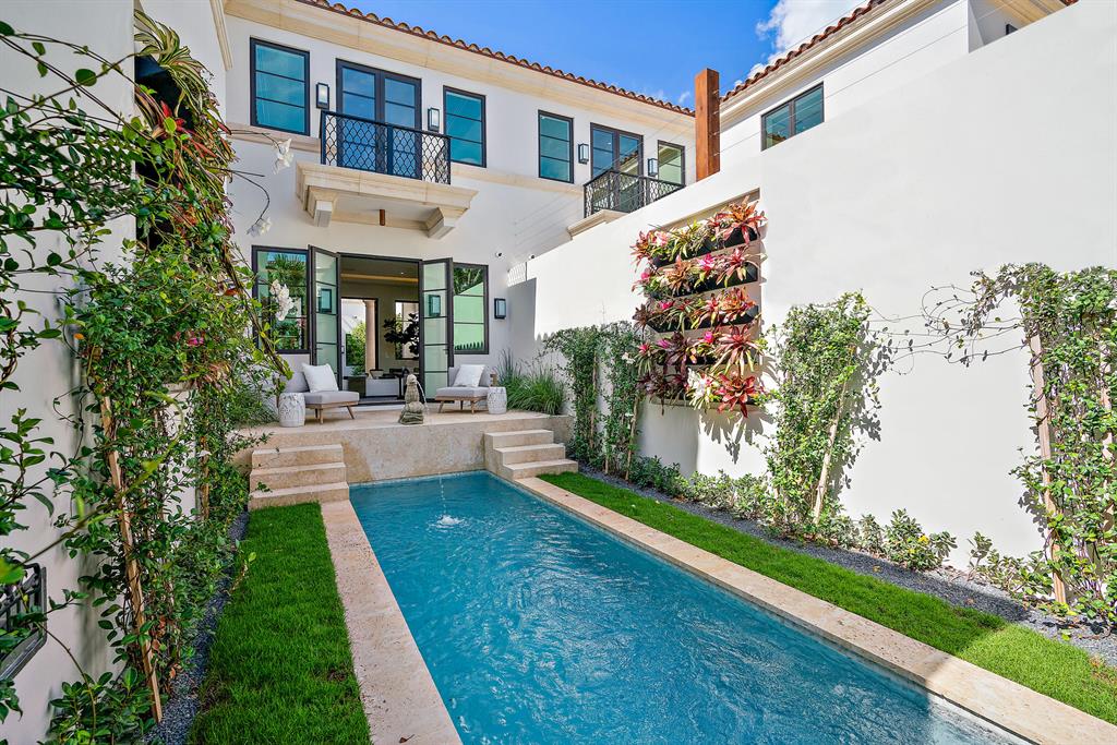 ROYAL PARK - Residential