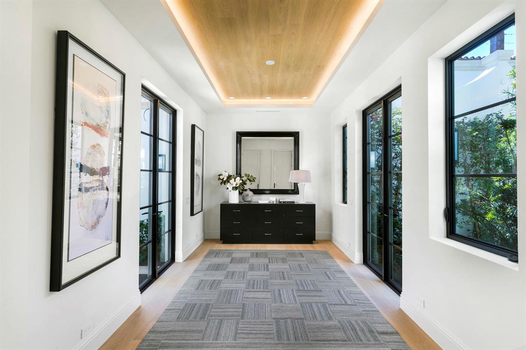 ROYAL PARK - Residential