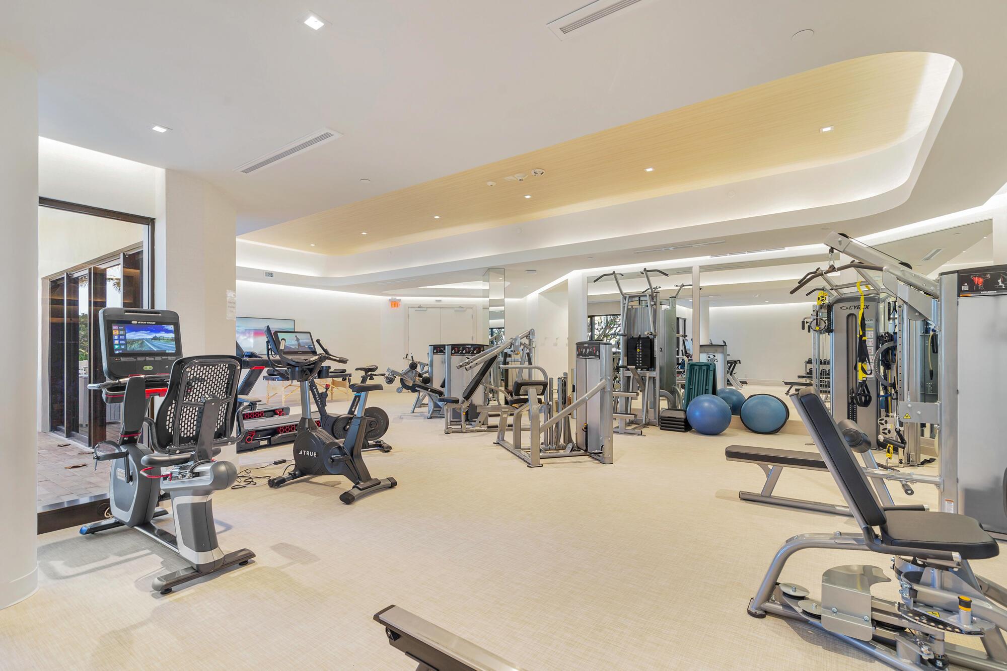 TWO THOUSAND CONDO - Residential