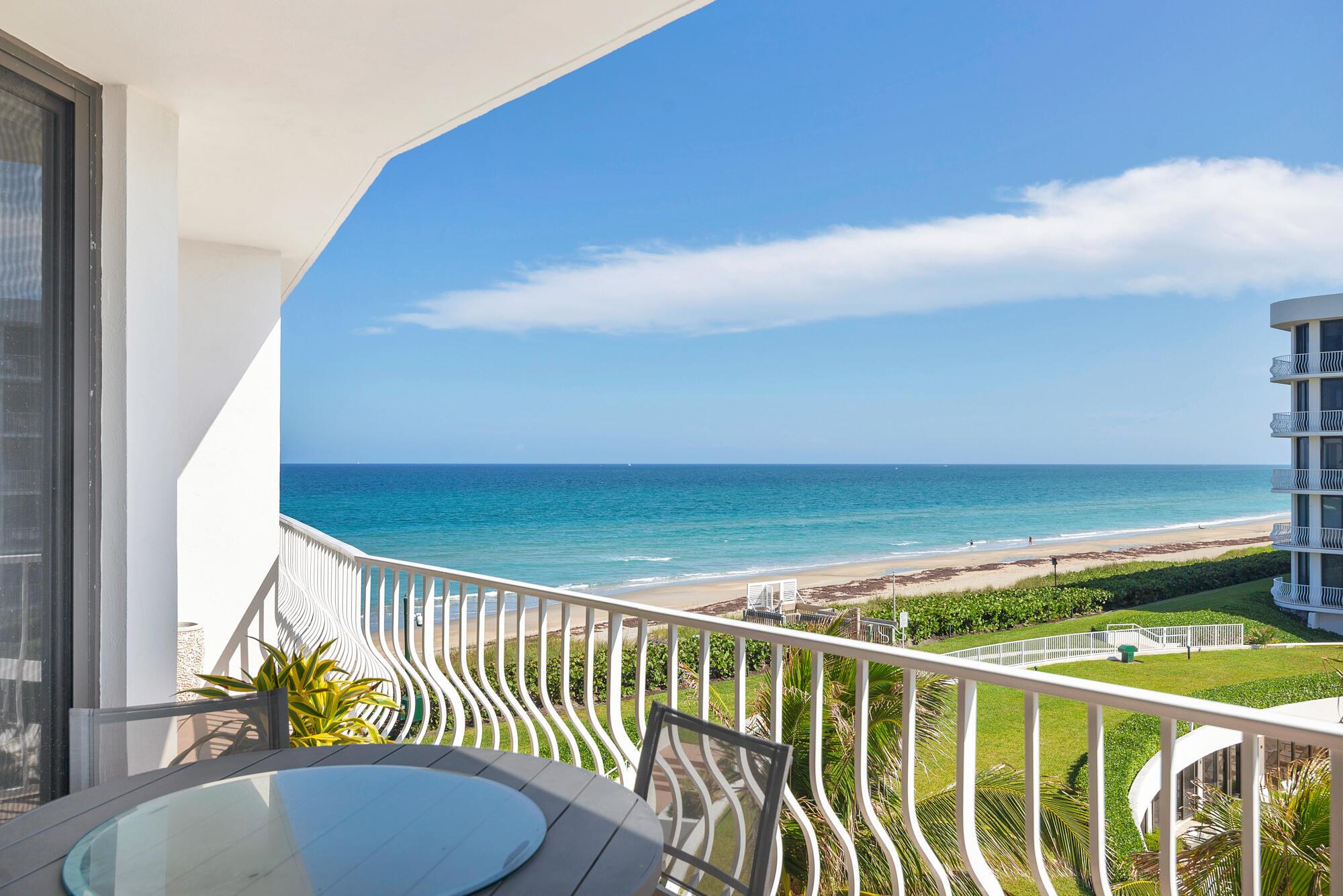 TWO THOUSAND CONDO - Residential