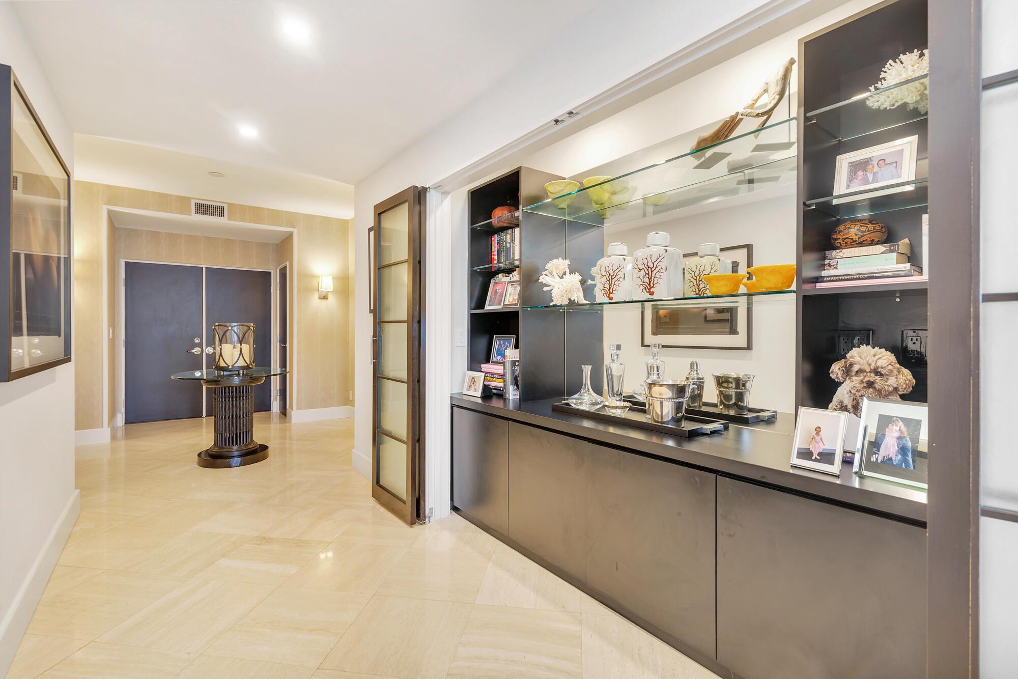 TWO THOUSAND CONDO - Residential