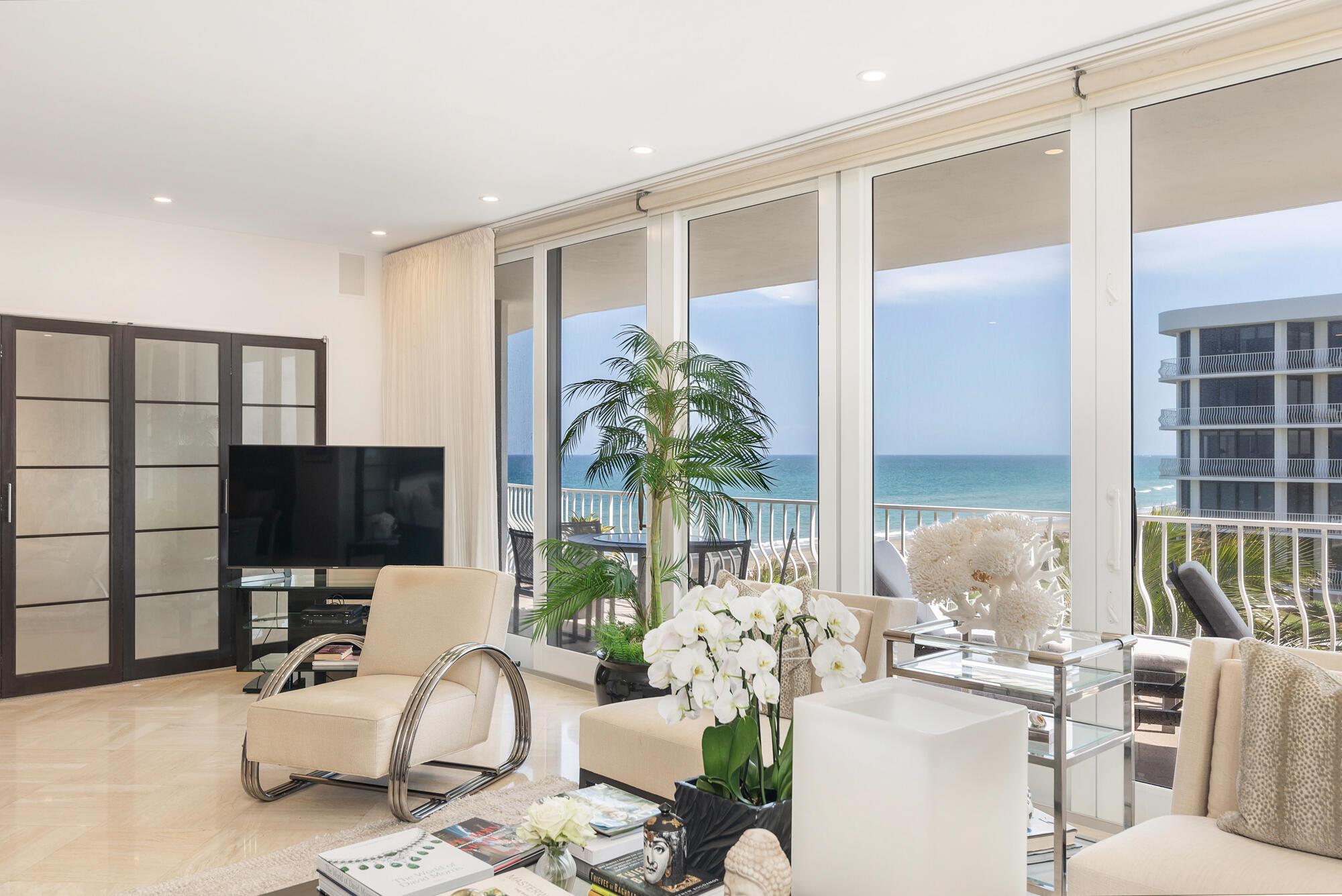 TWO THOUSAND CONDO - Residential