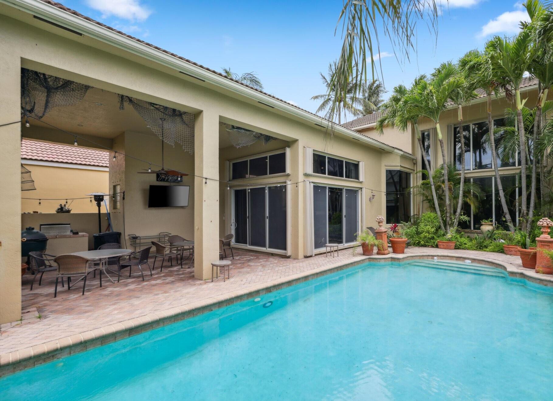 GRAND CAY ESTATES - Residential