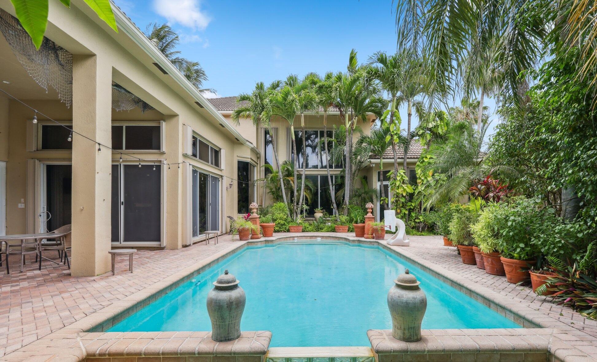 GRAND CAY ESTATES - Residential