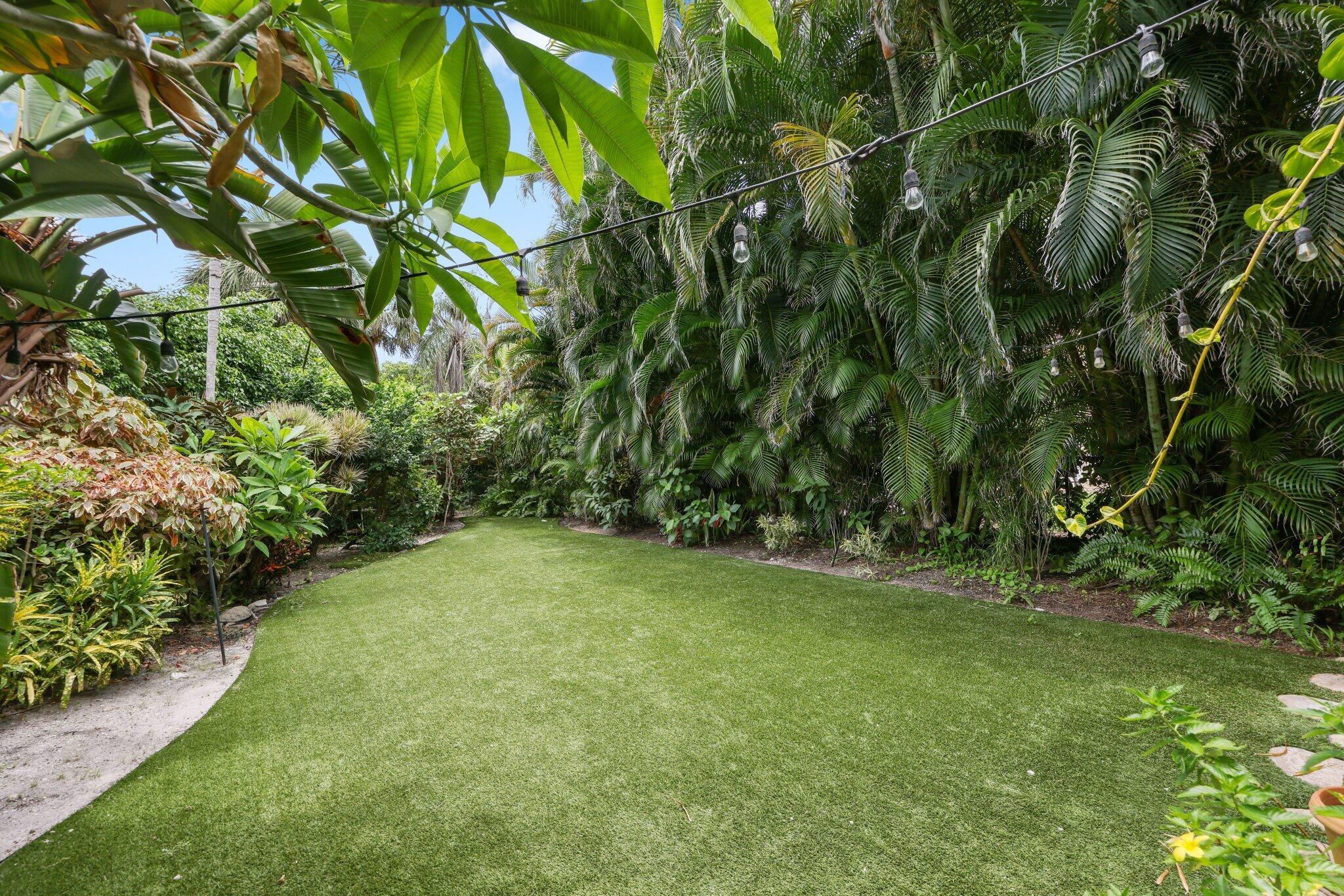 GRAND CAY ESTATES - Residential