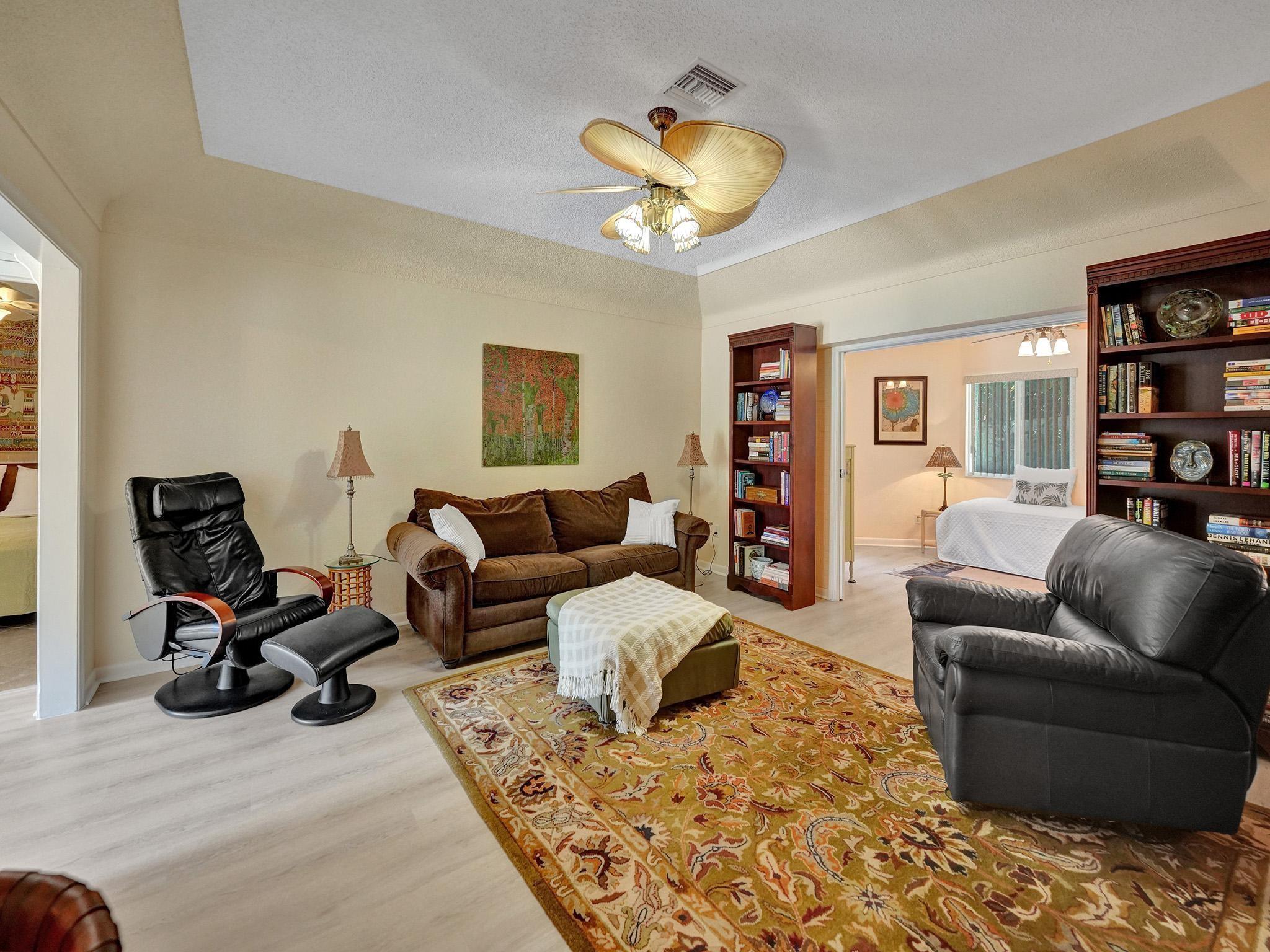 Boca Raton Square Unit 01 - Residential