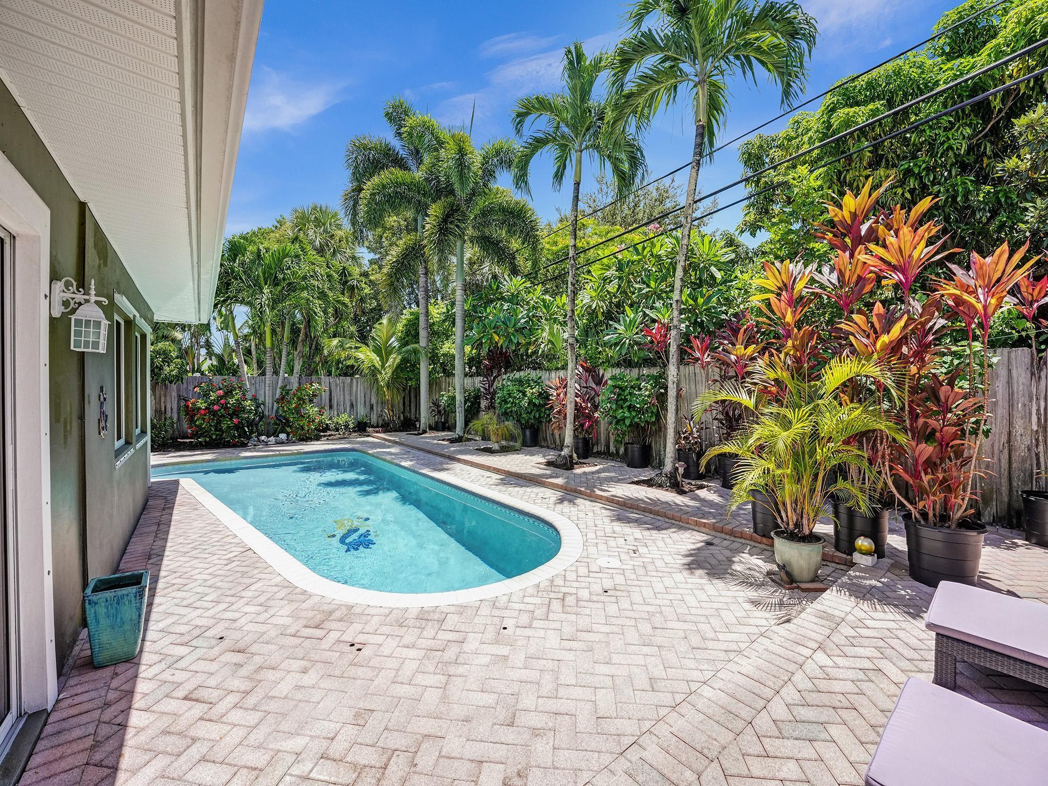 Boca Raton Square Unit 01 - Residential