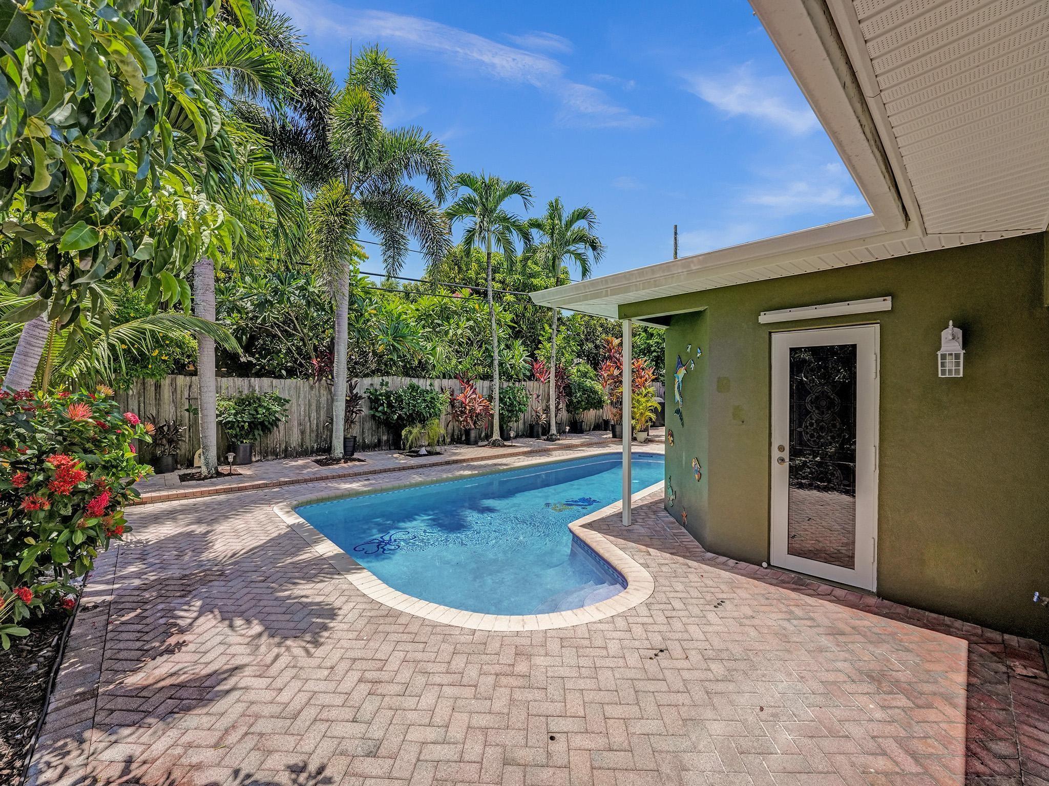 Boca Raton Square Unit 01 - Residential