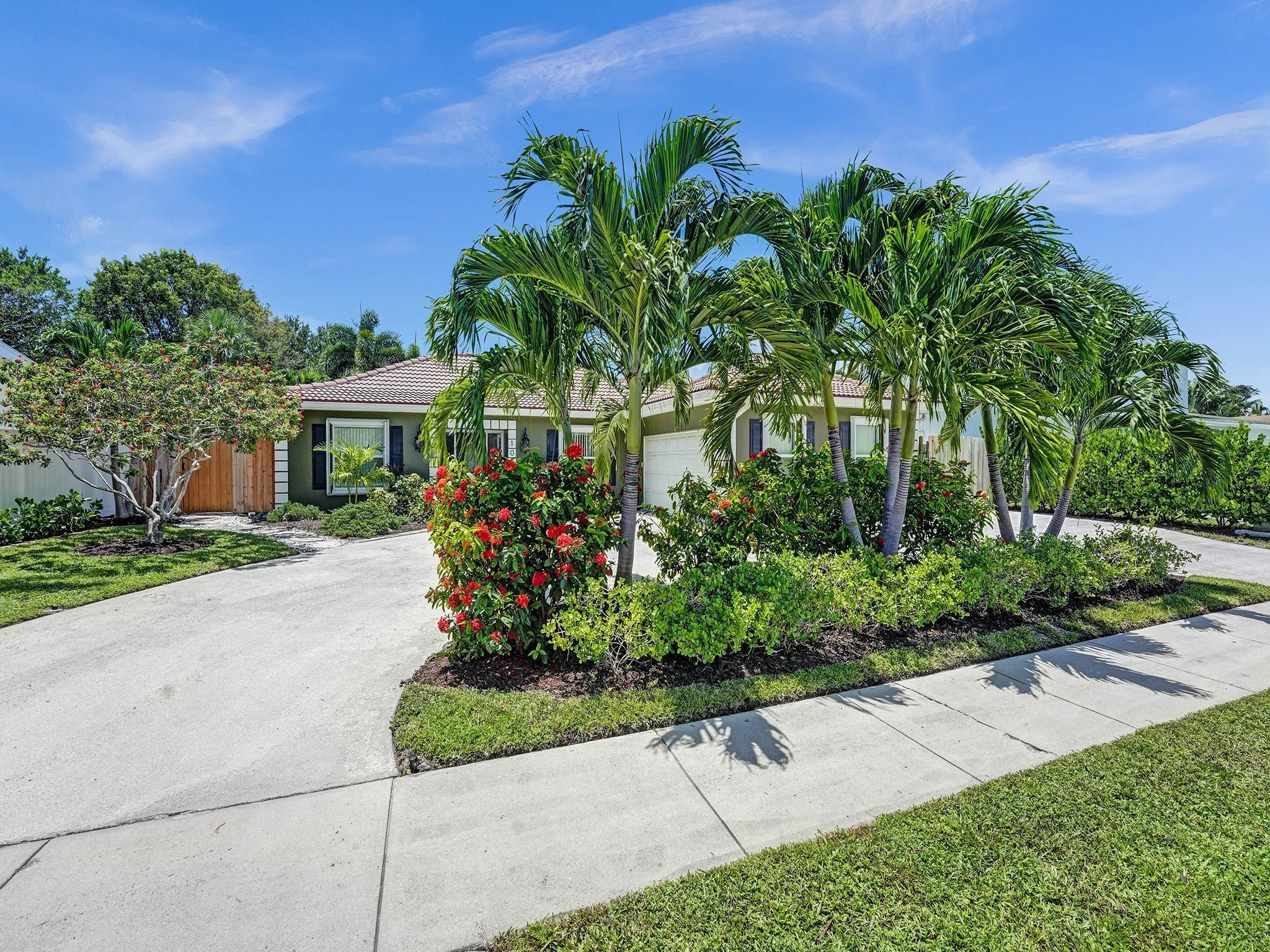 Boca Raton Square Unit 01 - Residential