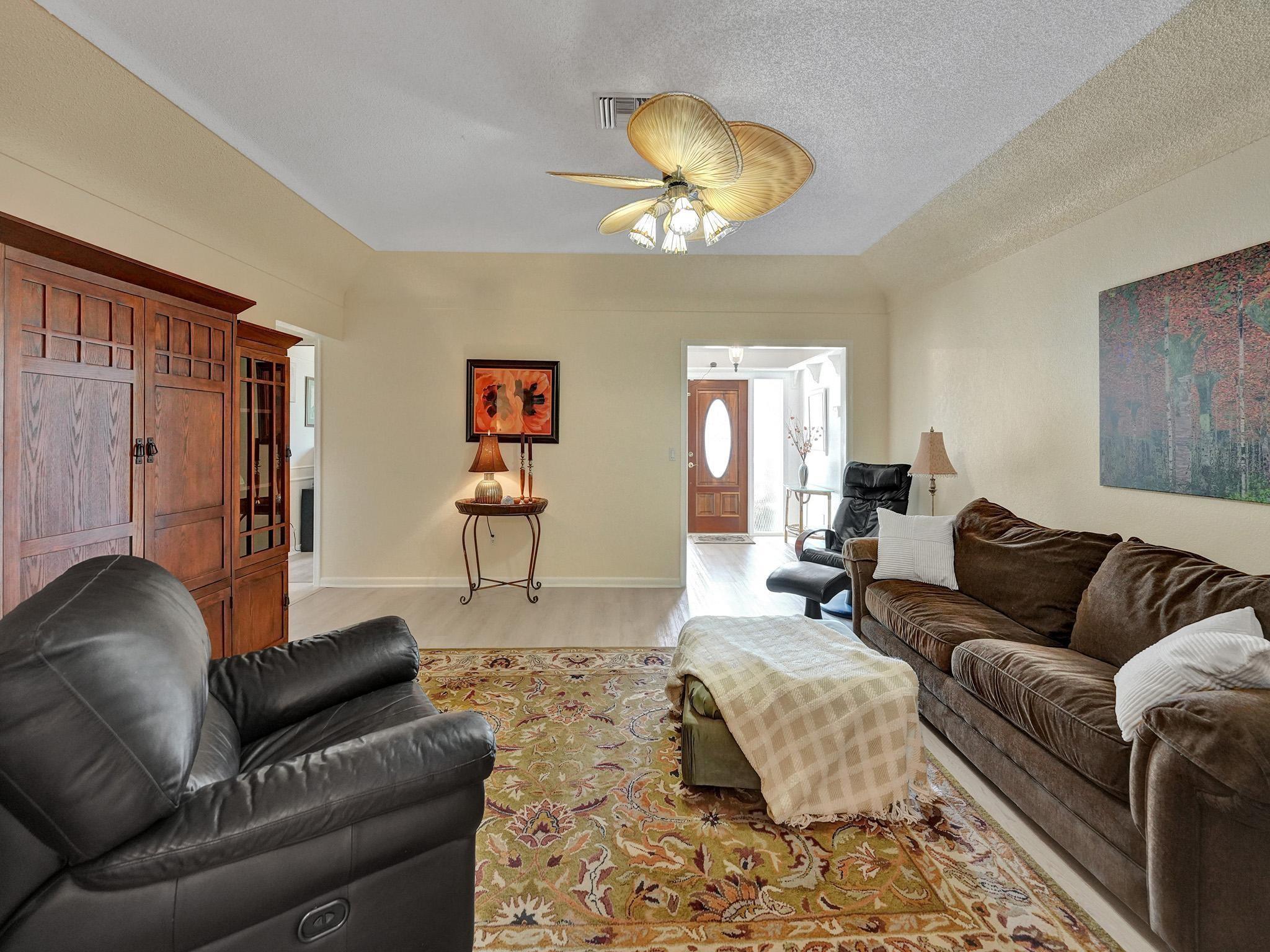Boca Raton Square Unit 01 - Residential