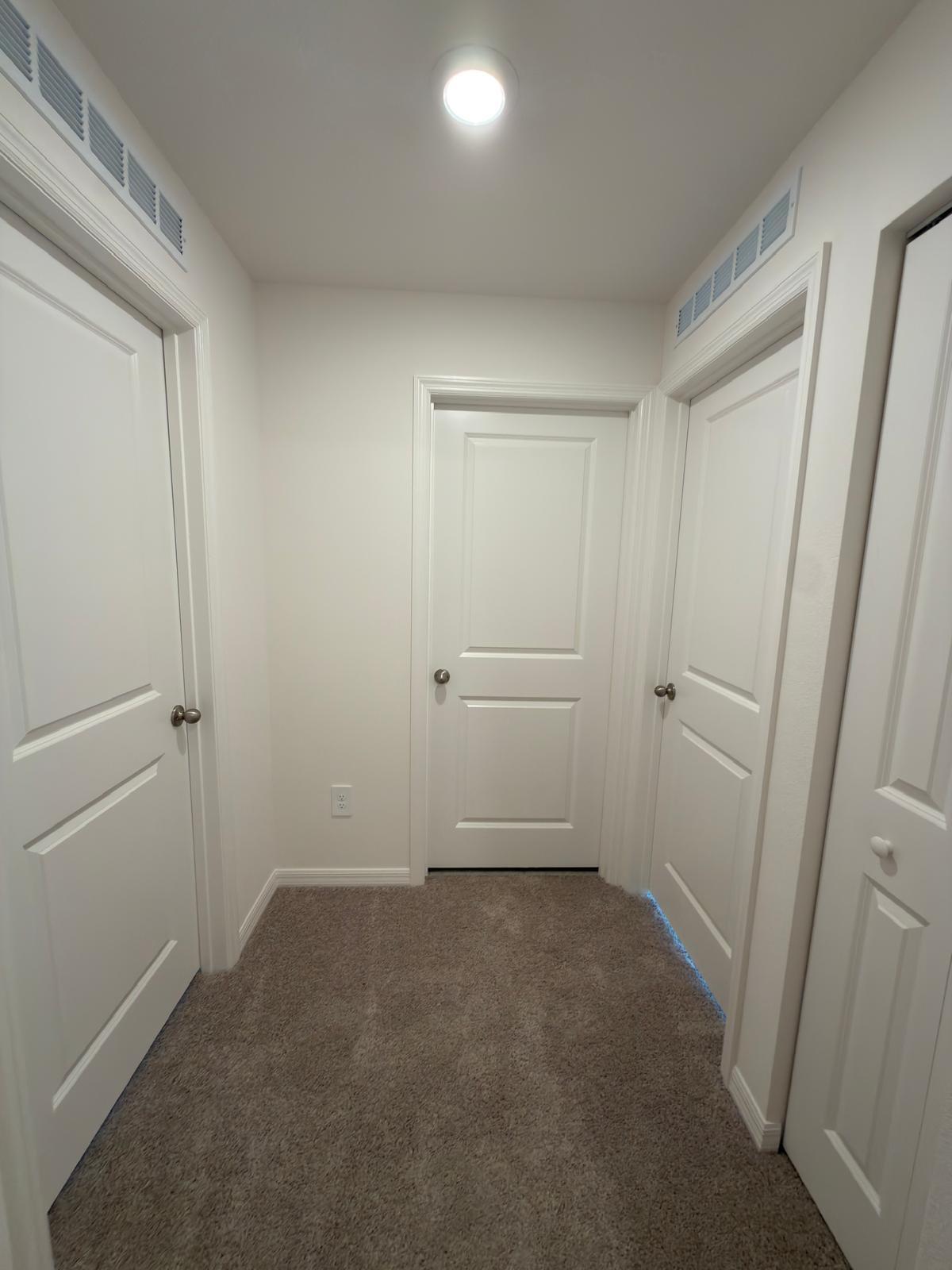 VERO LAKE ESTATES UNIT N - Residential Lease