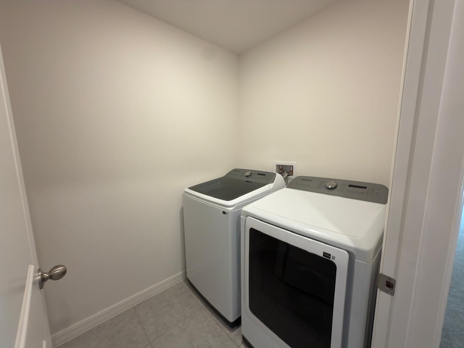 VERO LAKE ESTATES UNIT N - Residential Lease