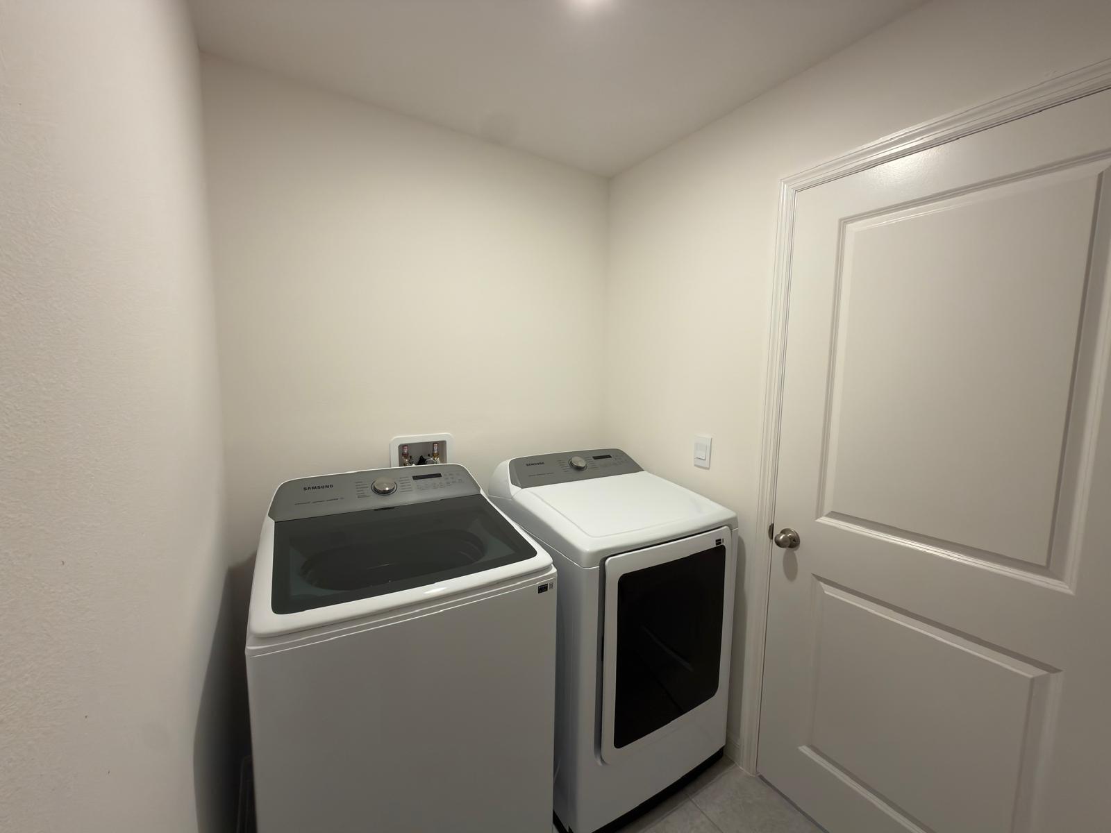 VERO LAKE ESTATES UNIT N - Residential Lease