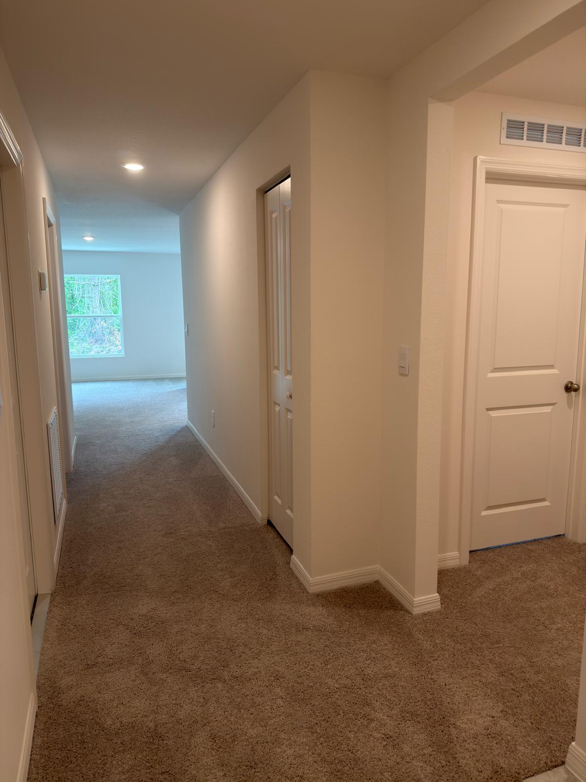 VERO LAKE ESTATES UNIT N - Residential Lease