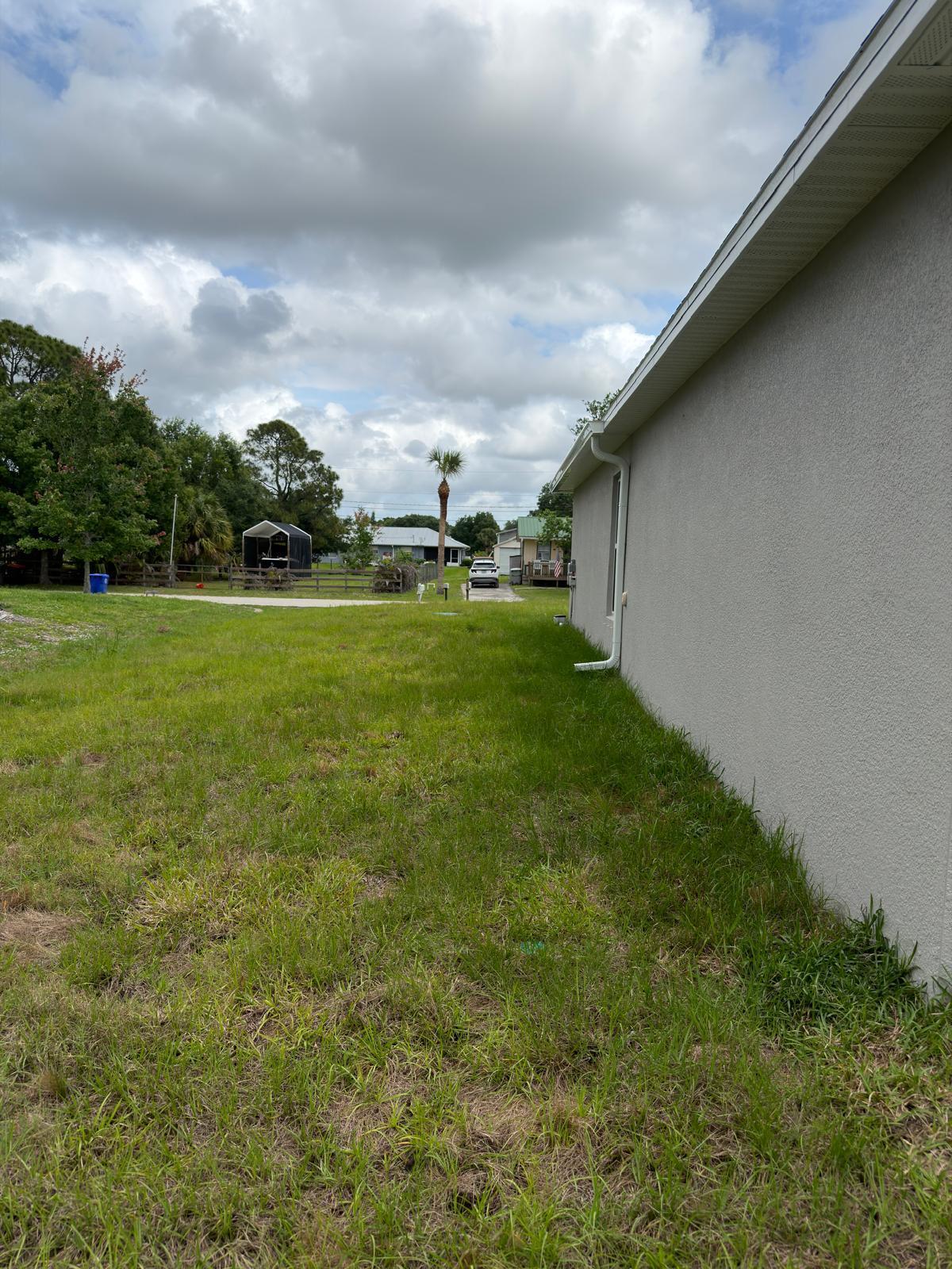 VERO LAKE ESTATES UNIT N - Residential Lease