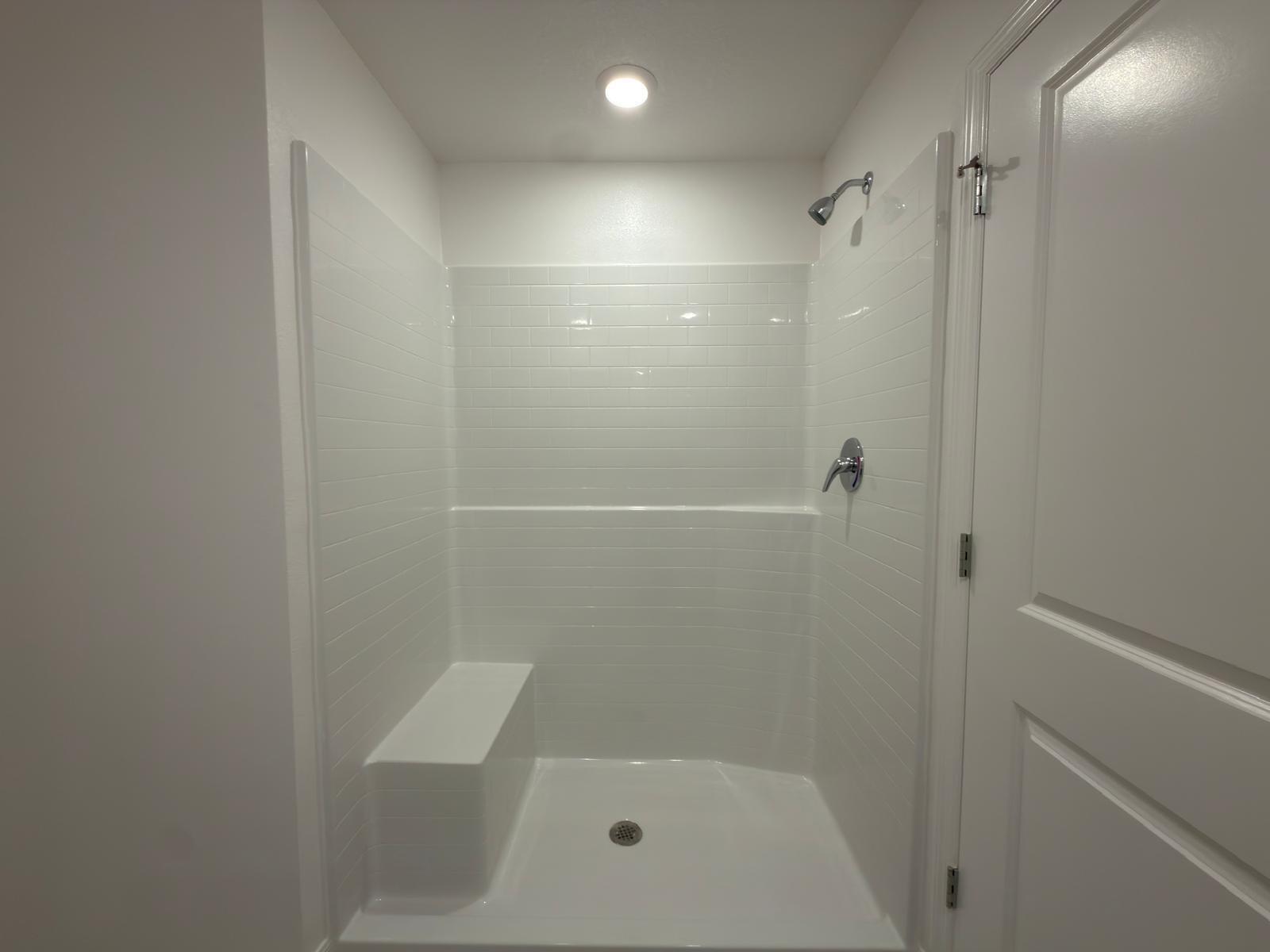 VERO LAKE ESTATES UNIT N - Residential Lease