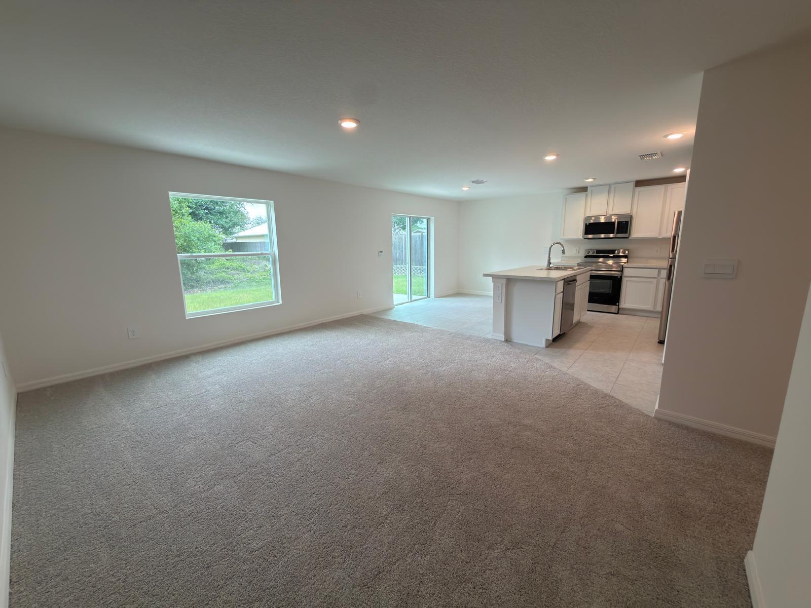 VERO LAKE ESTATES UNIT N - Residential Lease