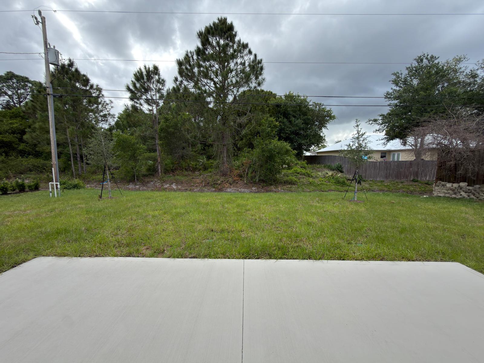 VERO LAKE ESTATES UNIT N - Residential Lease