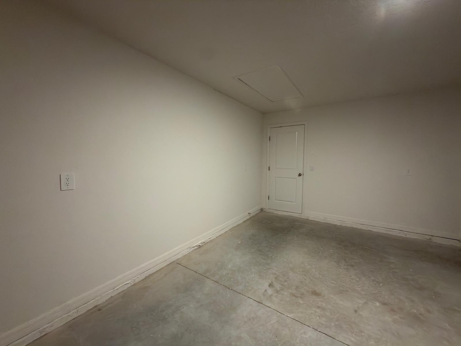 VERO LAKE ESTATES UNIT N - Residential Lease