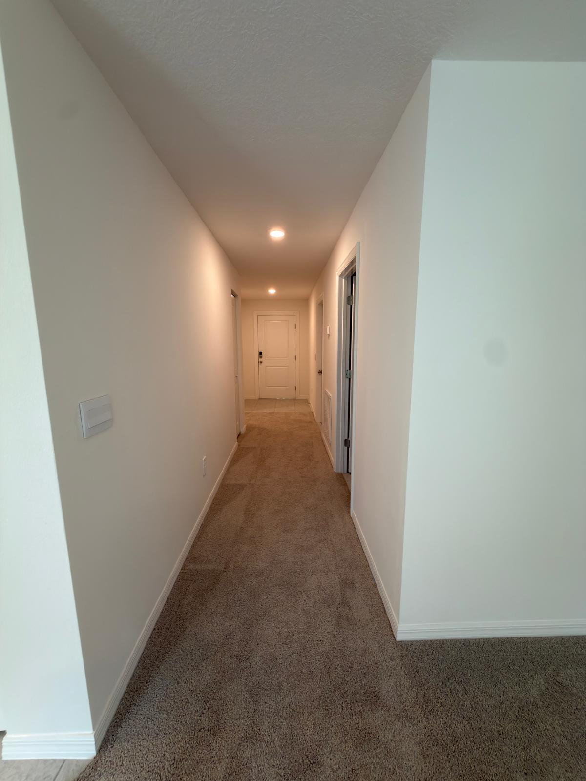 VERO LAKE ESTATES UNIT N - Residential Lease