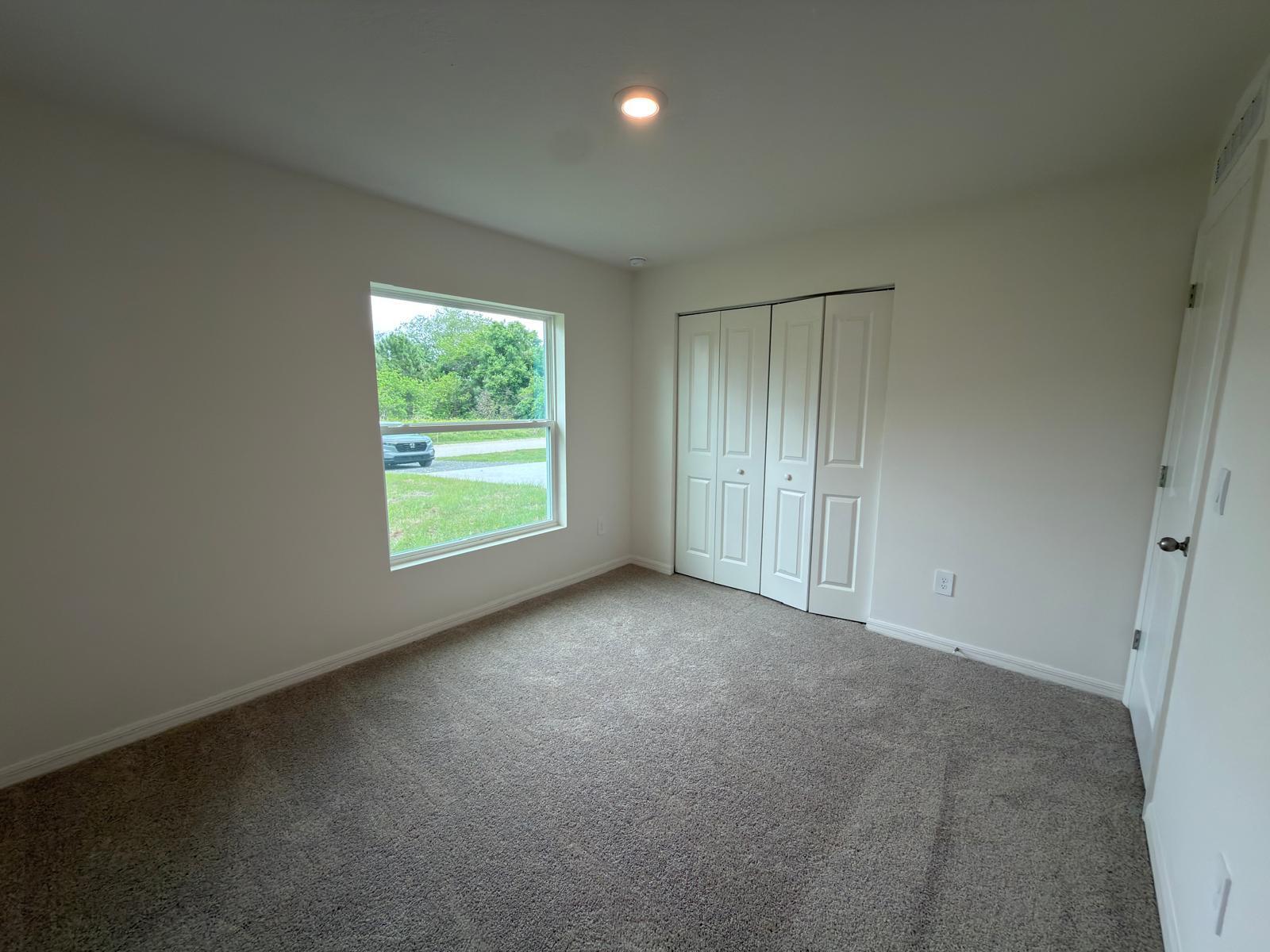 VERO LAKE ESTATES UNIT N - Residential Lease