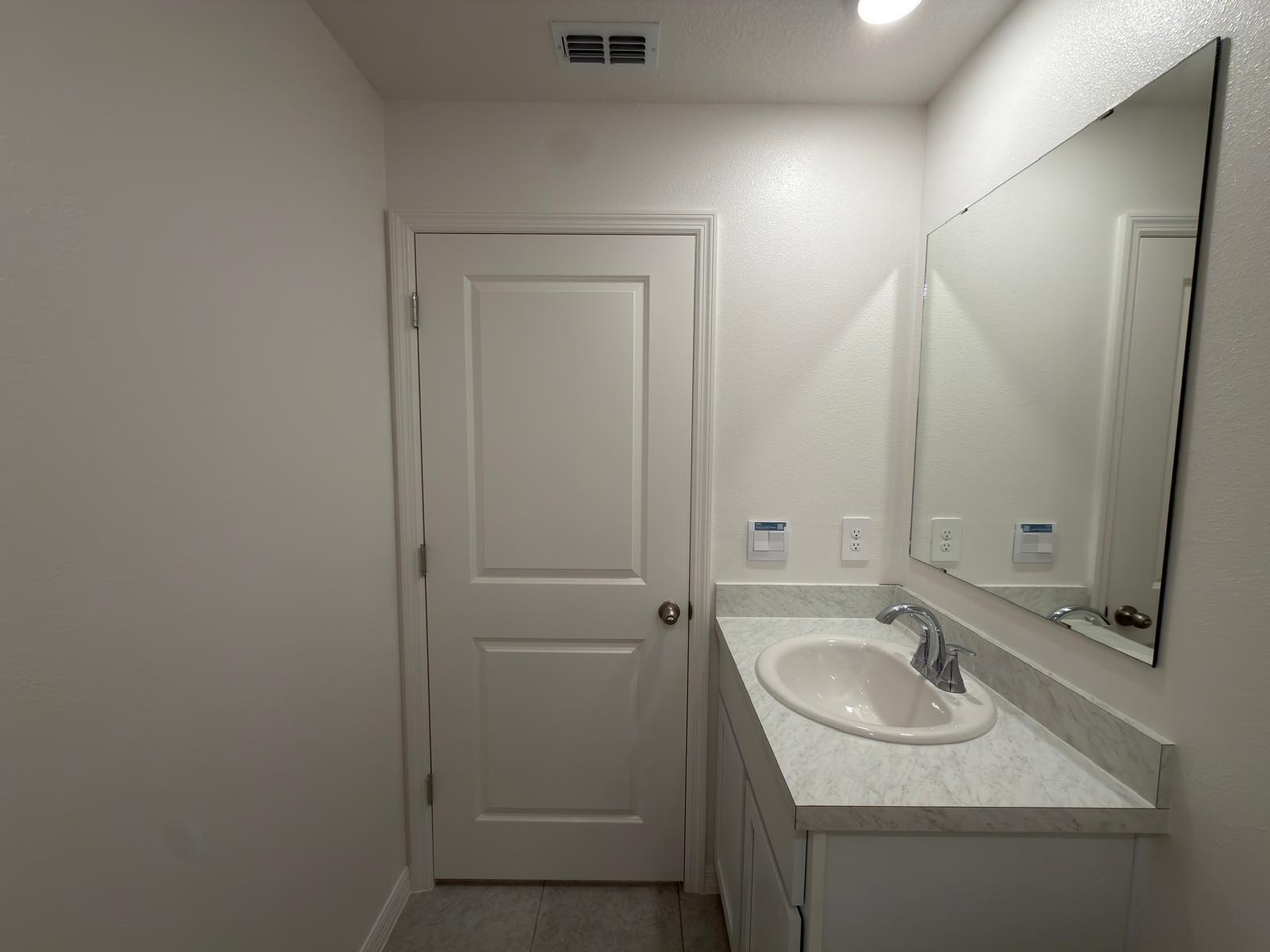 VERO LAKE ESTATES UNIT N - Residential Lease