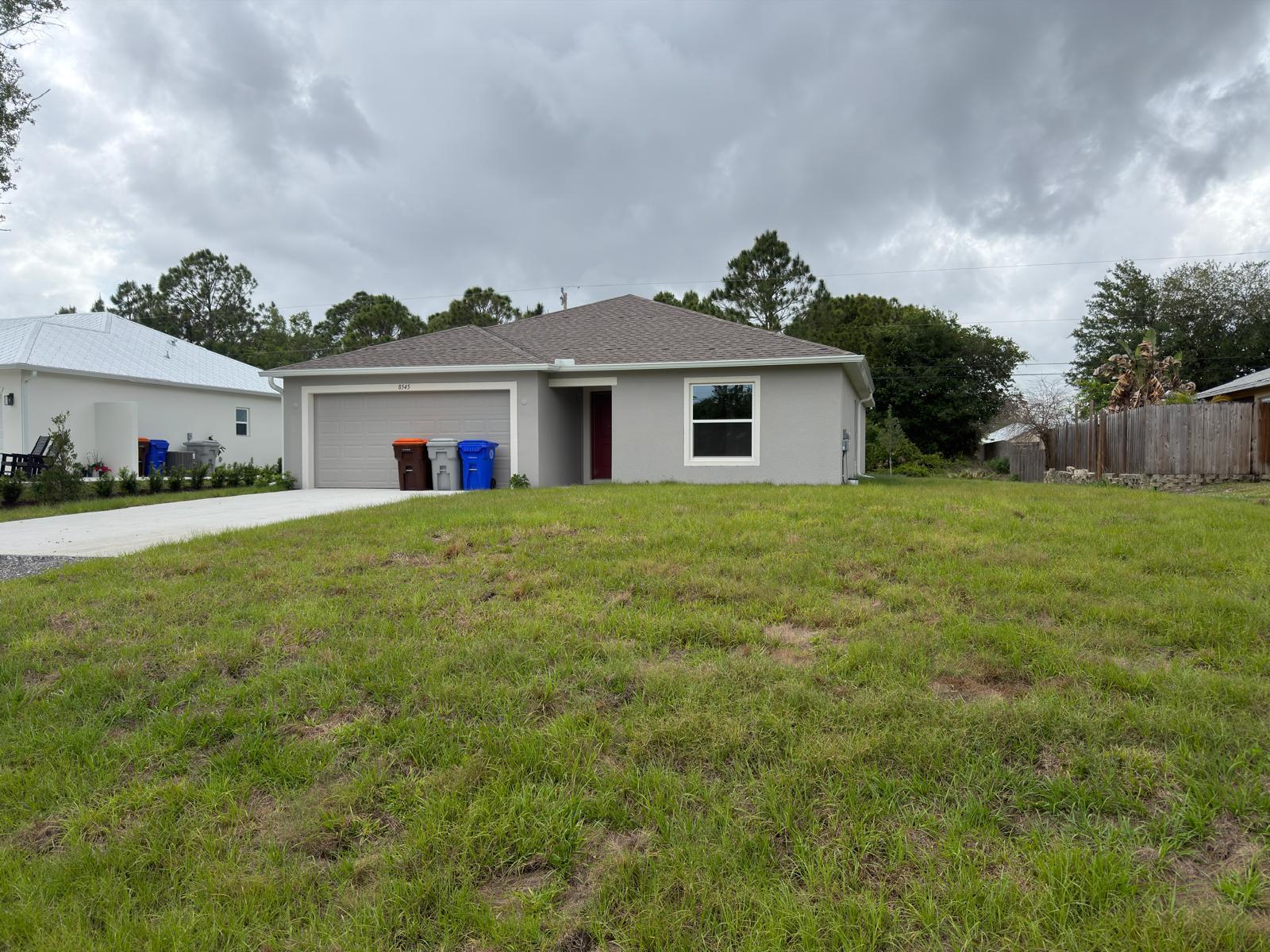 VERO LAKE ESTATES UNIT N - Residential Lease