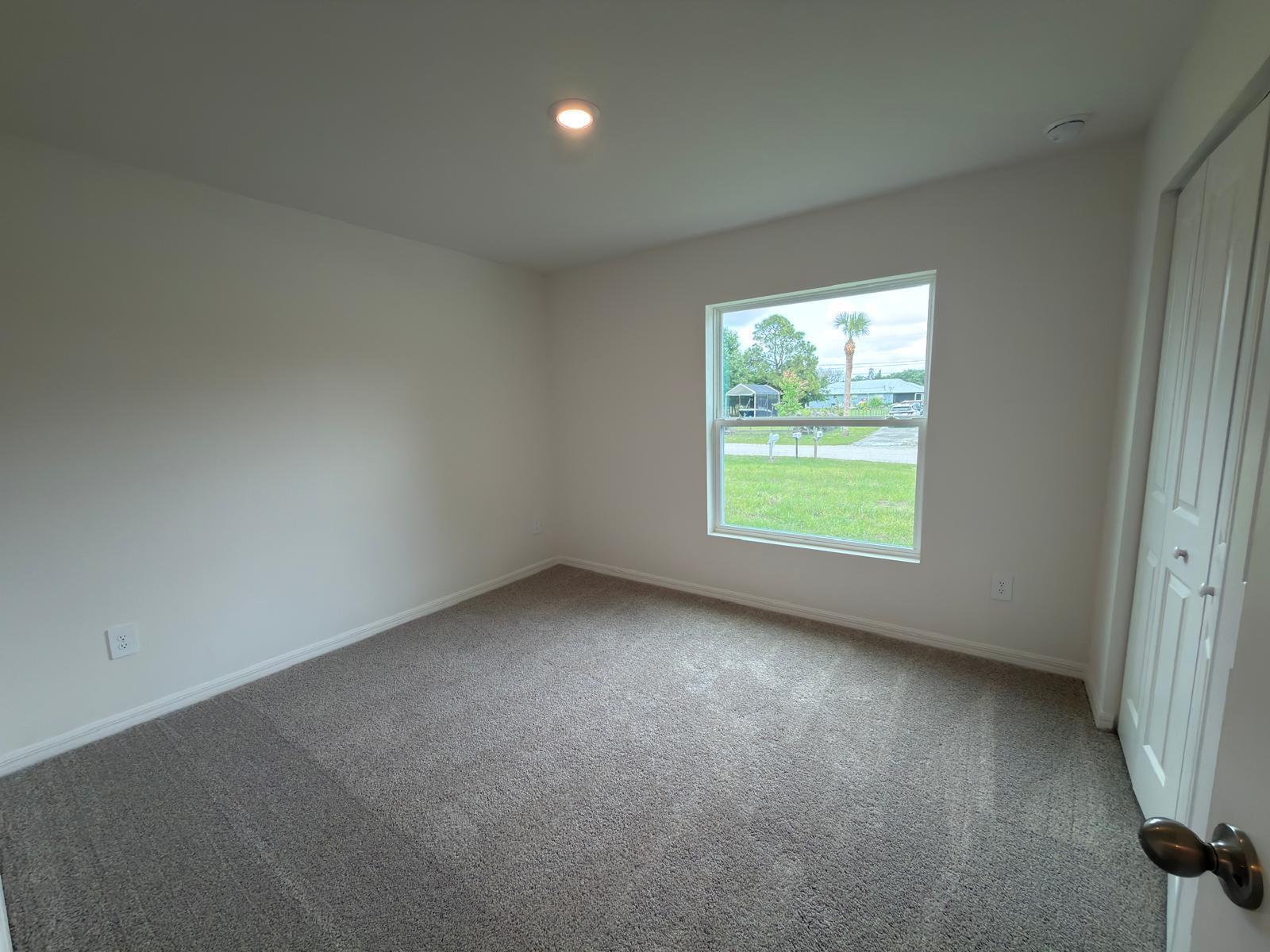 VERO LAKE ESTATES UNIT N - Residential Lease