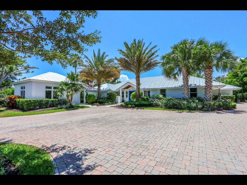 Photo of 11 N River Road, Sewalls Point, FL 34996 (MLS # R11164350)