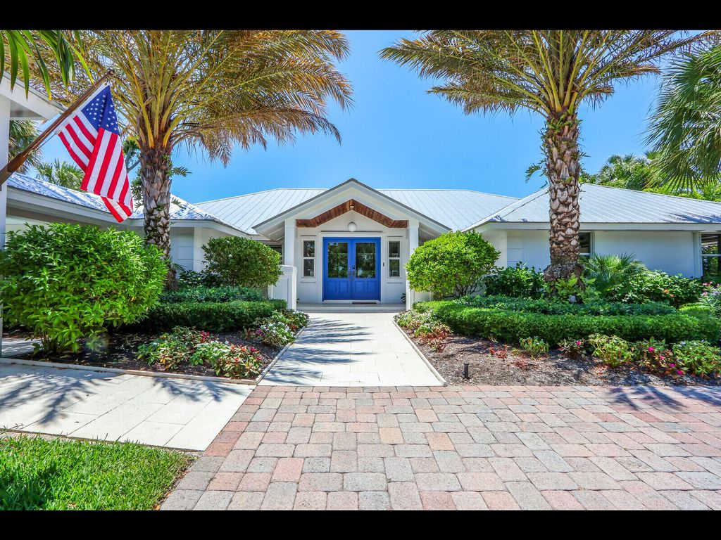 Photo of 11 N River Road, Sewalls Point, FL 34996 (MLS # R11164350)