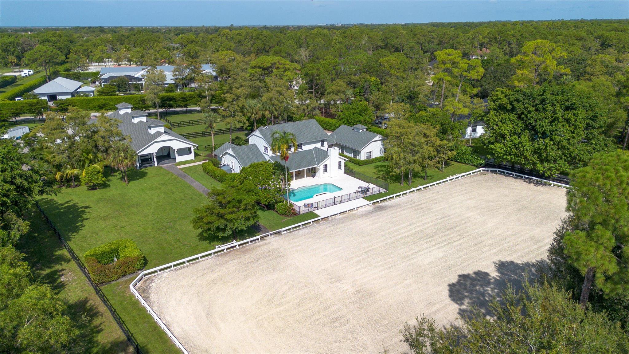 PADDOCK PARK 2 OF WELLING - Residential