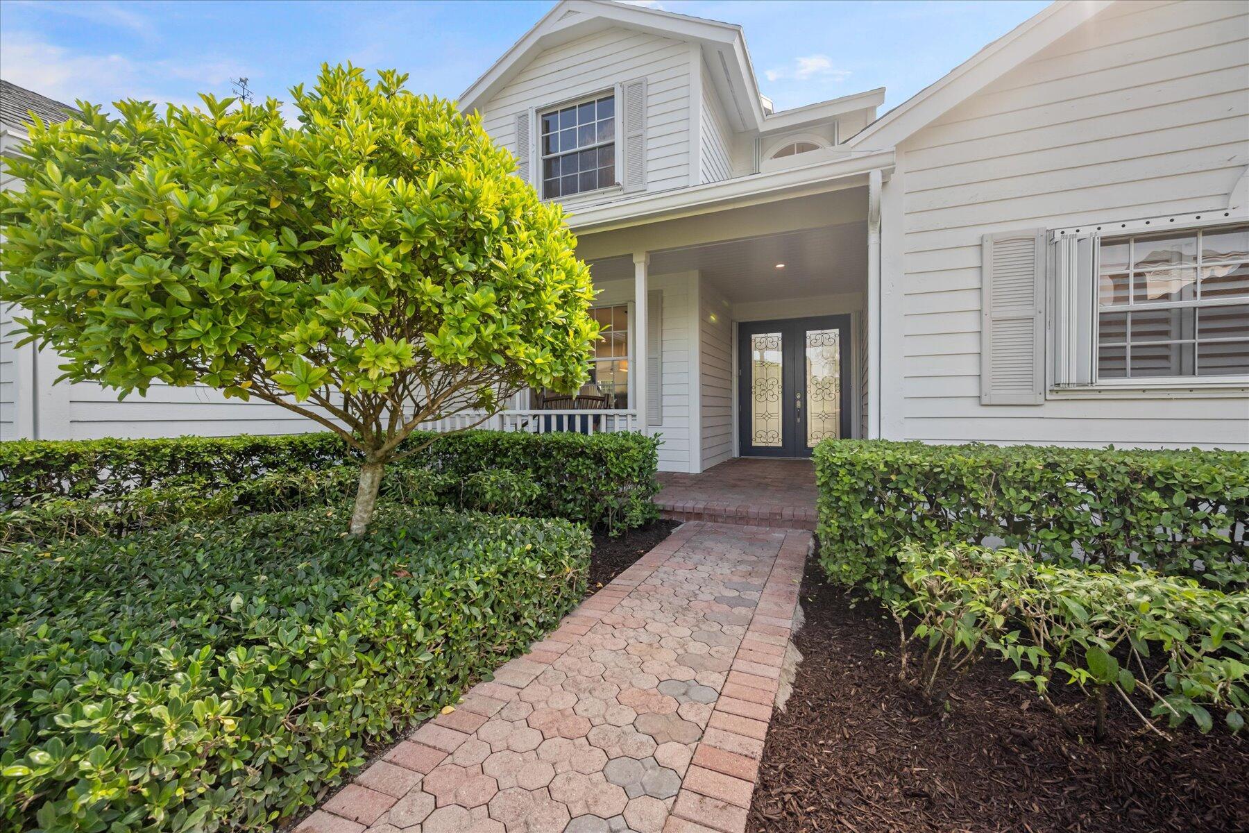 PADDOCK PARK 2 OF WELLING - Residential