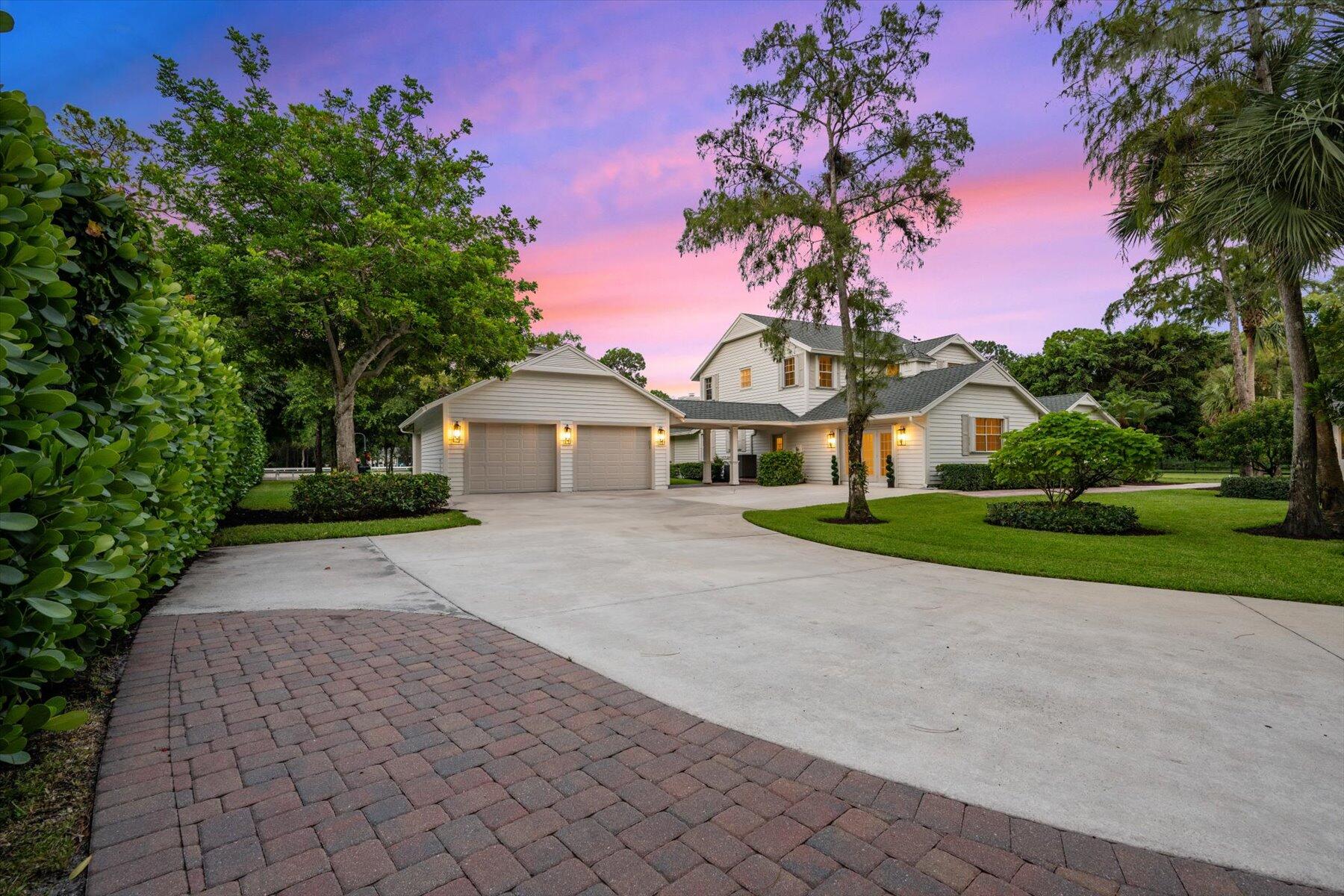 PADDOCK PARK 2 OF WELLINGTON - Residential