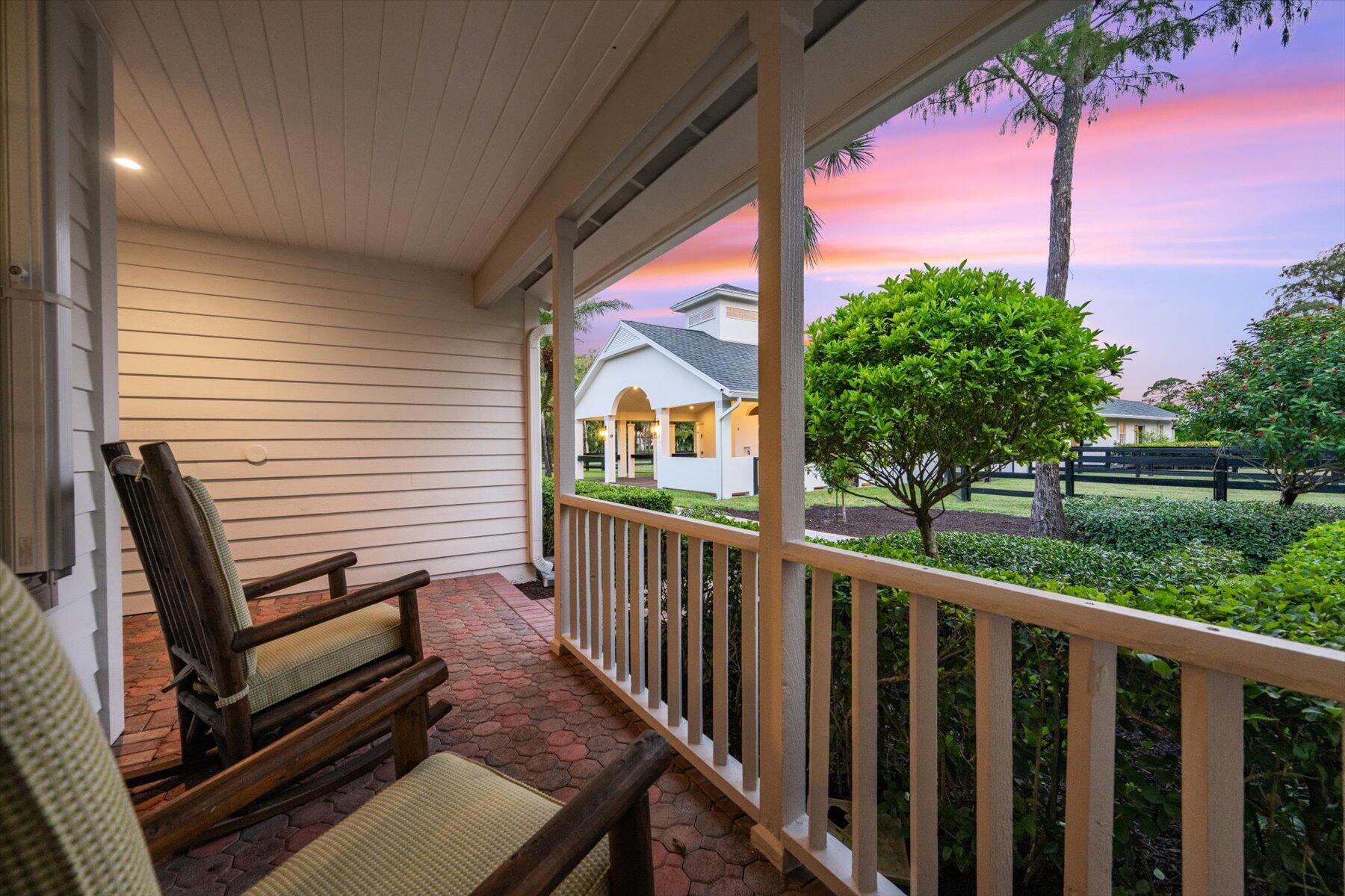 PADDOCK PARK 2 OF WELLING - Residential