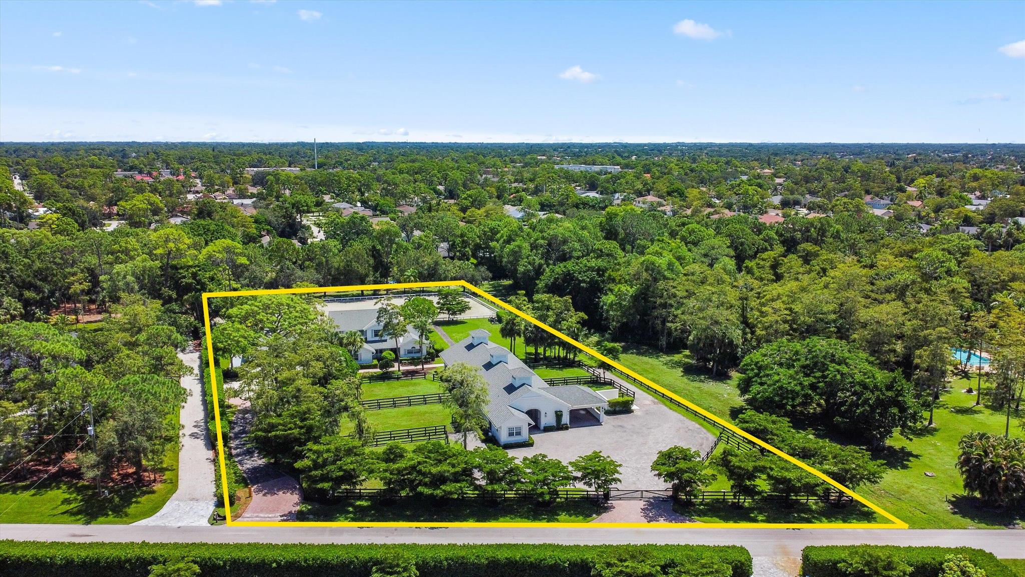 14711 Draft Horse Lane