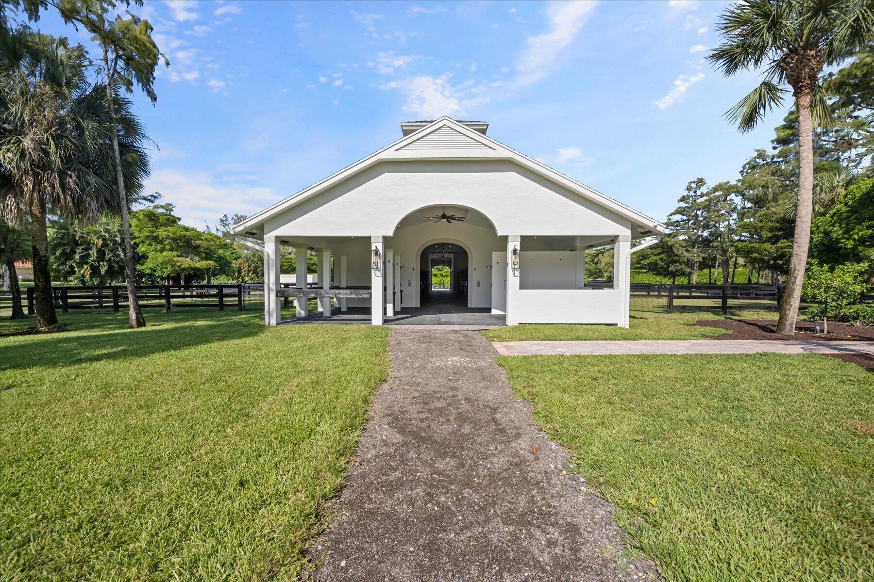 PADDOCK PARK 2 OF WELLING - Residential