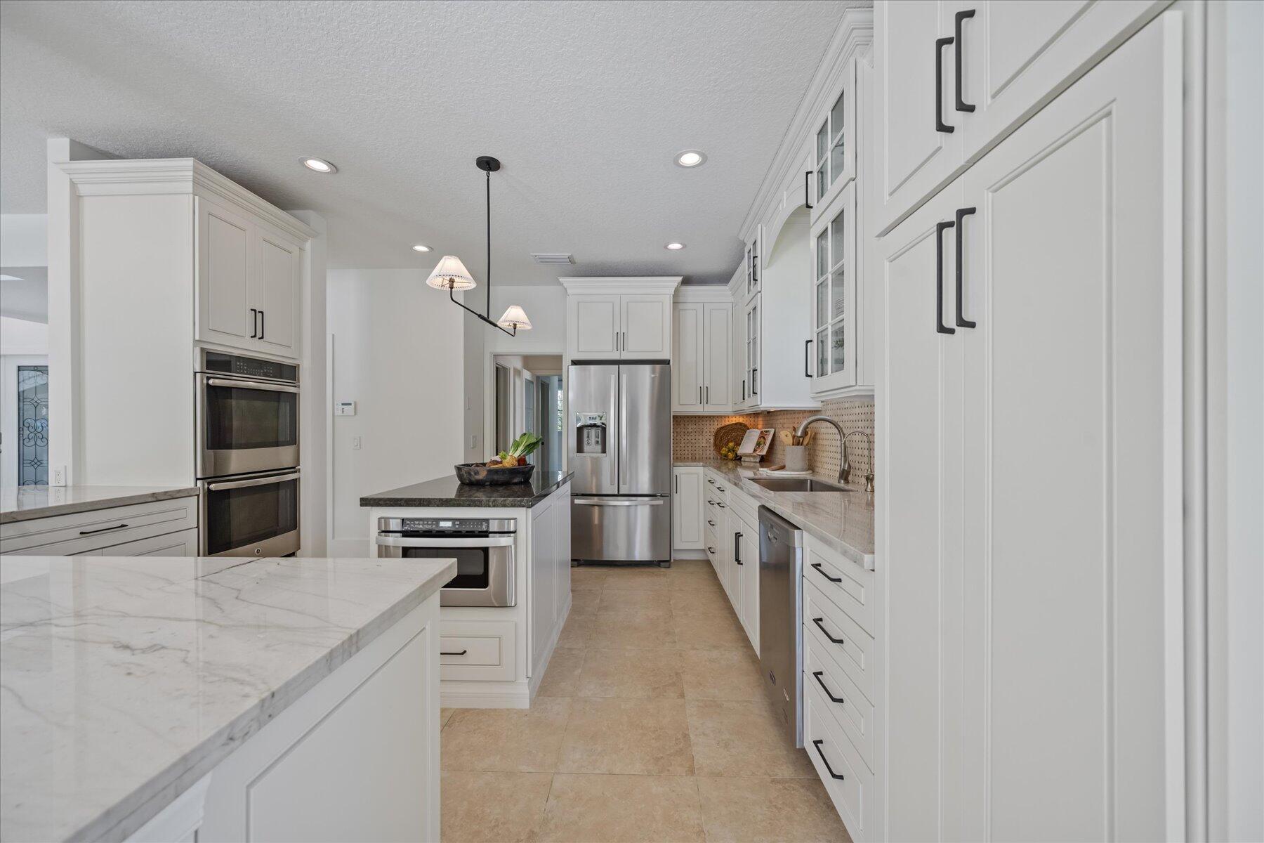 PADDOCK PARK 2 OF WELLING - Residential