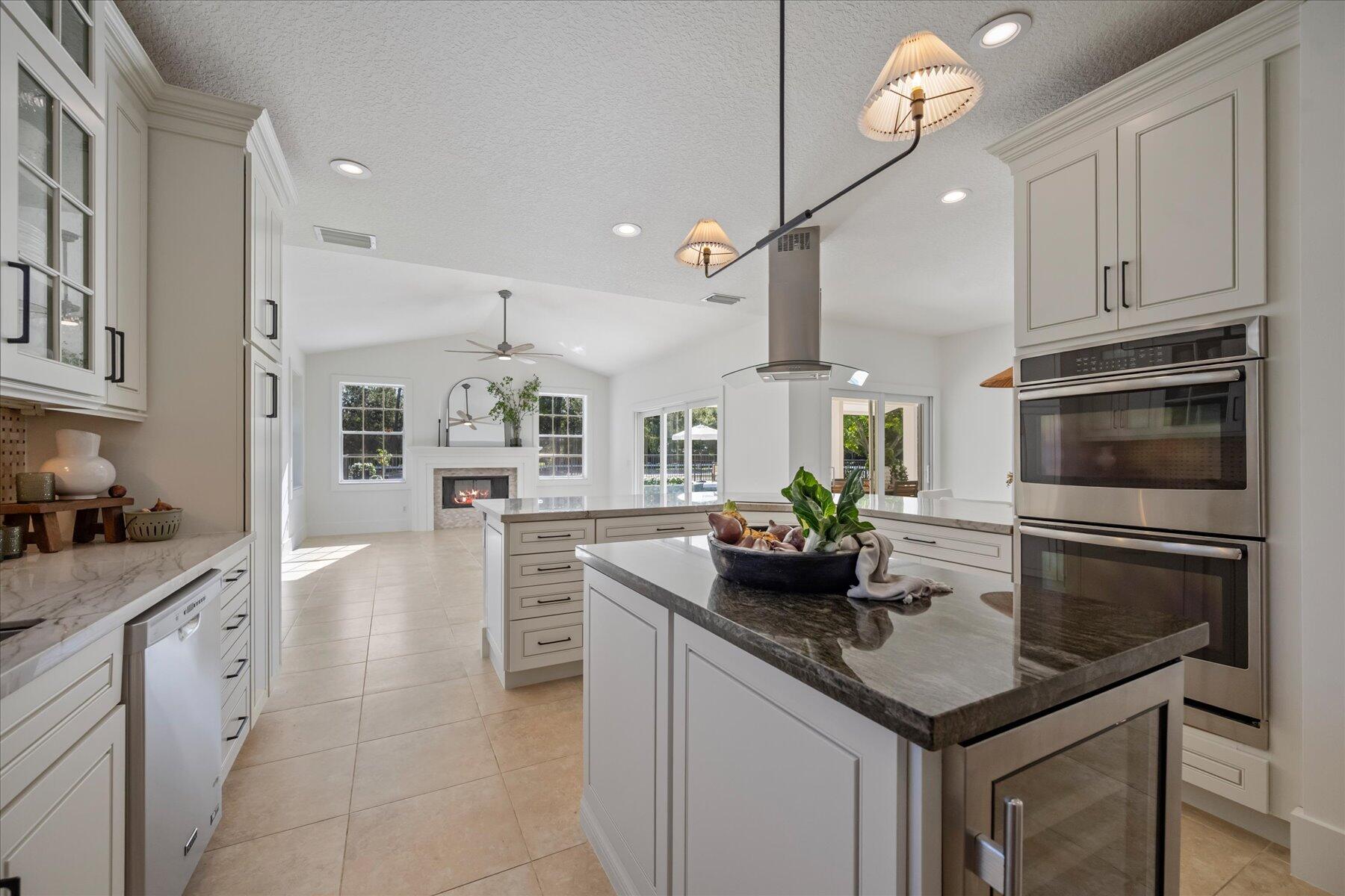 PADDOCK PARK 2 OF WELLINGTON - Residential