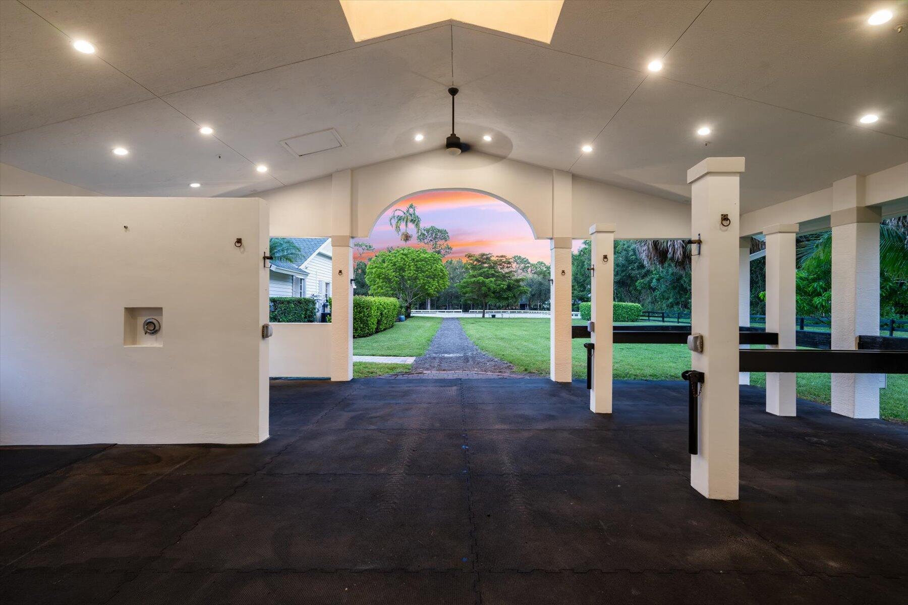 PADDOCK PARK 2 OF WELLINGTON - Residential