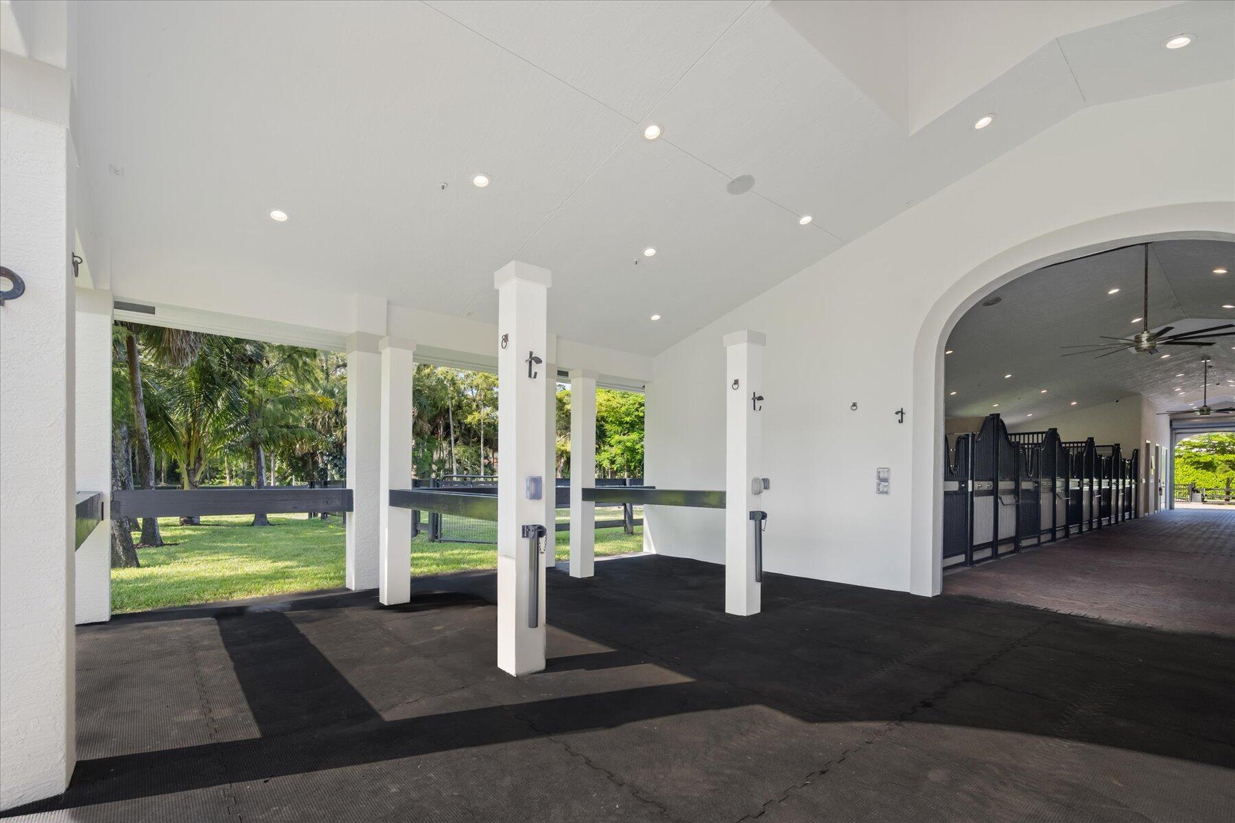 PADDOCK PARK 2 OF WELLING - Residential