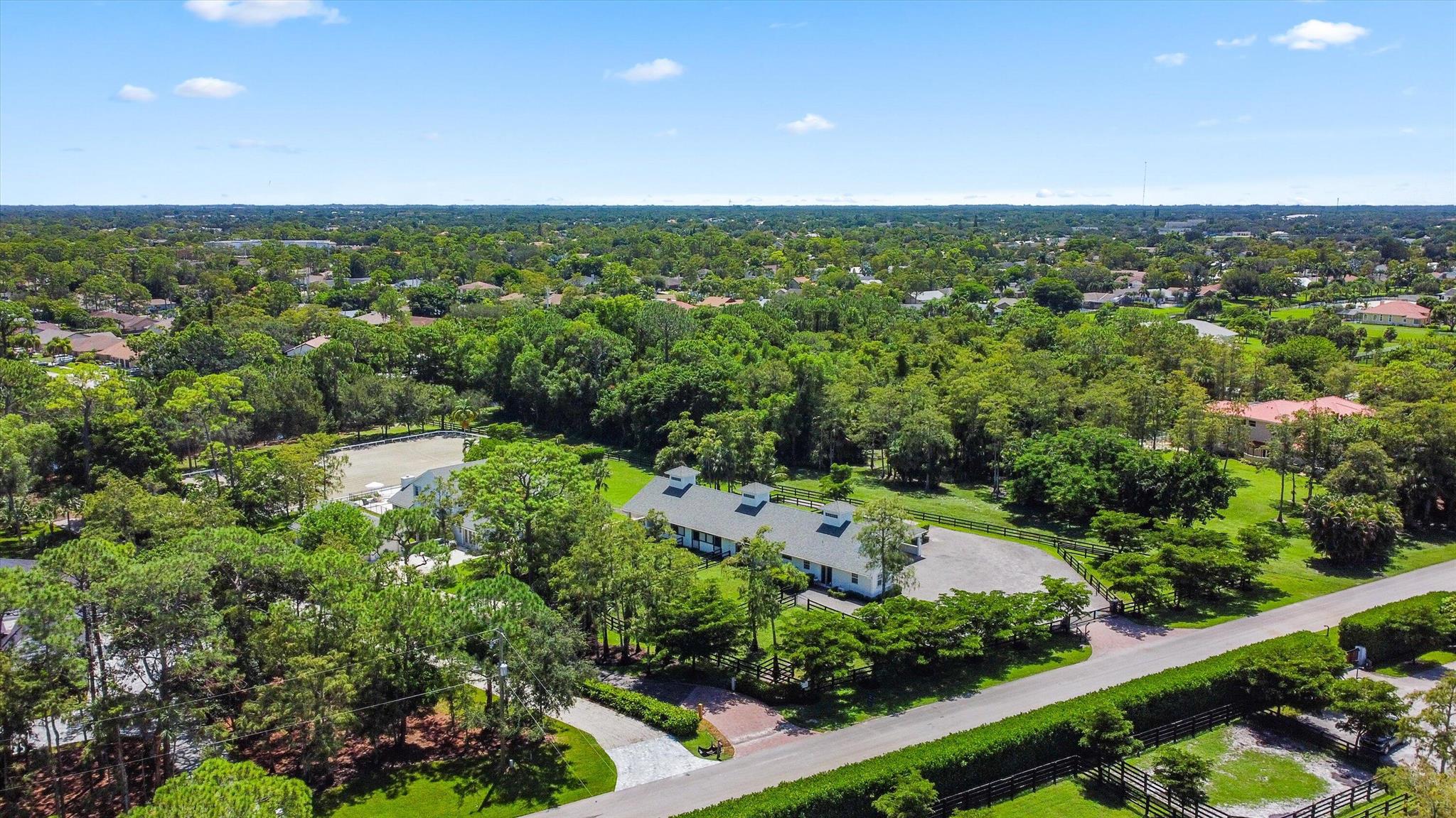 PADDOCK PARK 2 OF WELLING - Residential