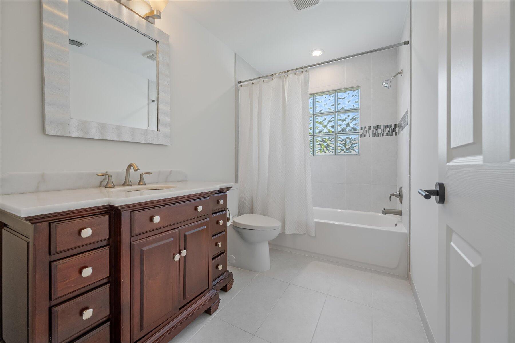 PADDOCK PARK 2 OF WELLINGTON - Residential