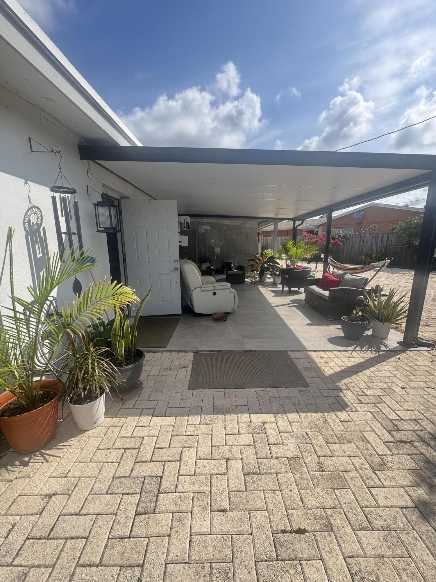 CYPRESS ESTATES - Residential Lease