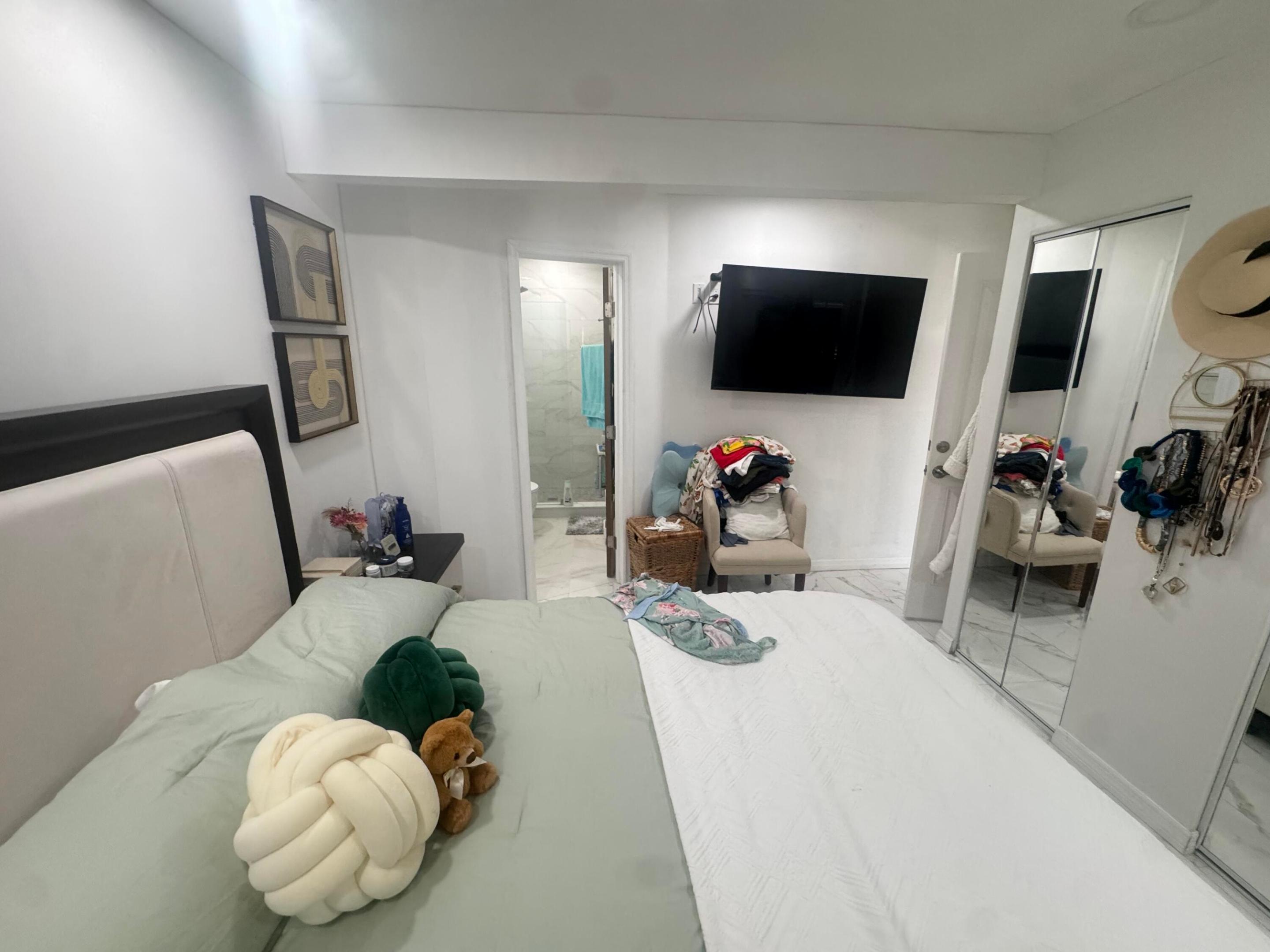 CYPRESS ESTATES - Residential Lease