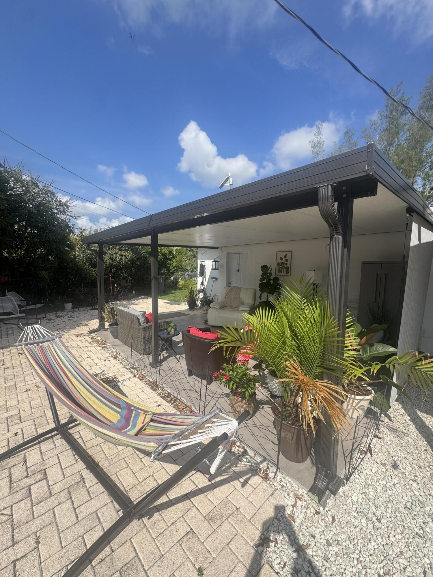 CYPRESS ESTATES - Residential Lease
