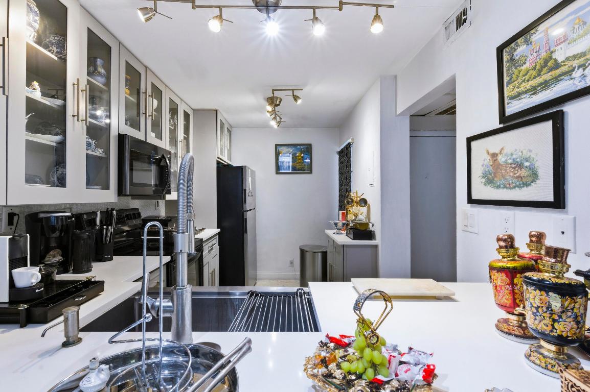 BOCA BAYOU CONDO - Residential