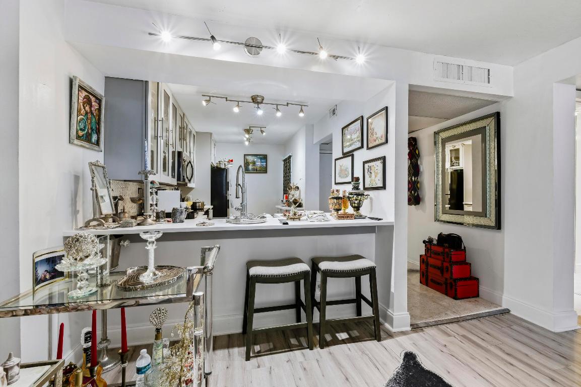 BOCA BAYOU CONDO - Residential