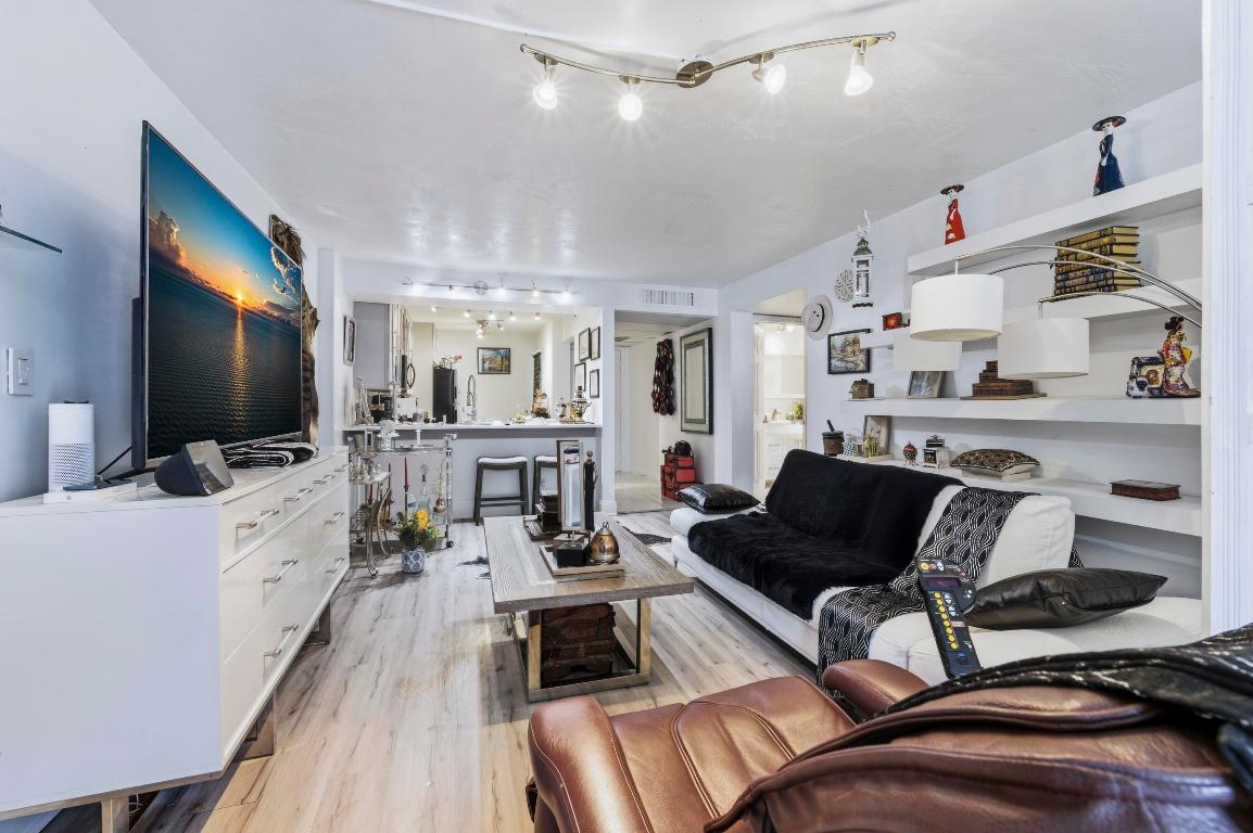 BOCA BAYOU CONDO - Residential